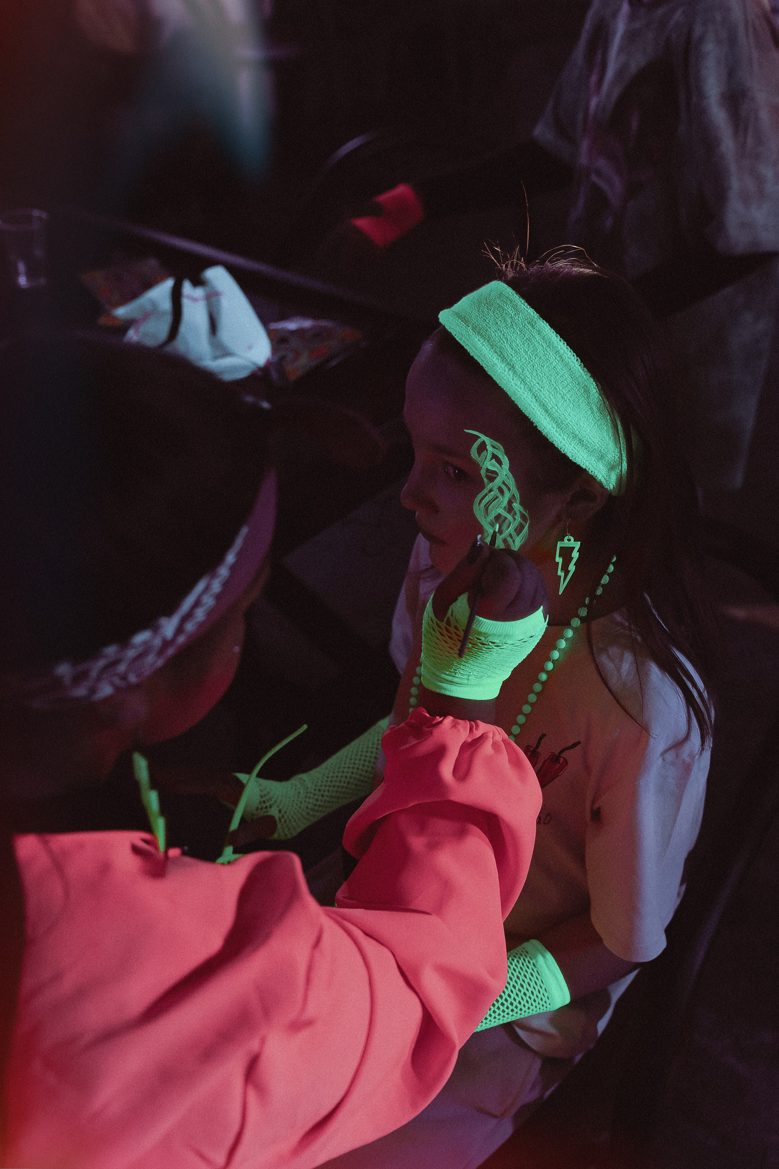 НЕОновая вечеринка в загородном отеле «Барская усадьба». Фотограф Евгений Егоров