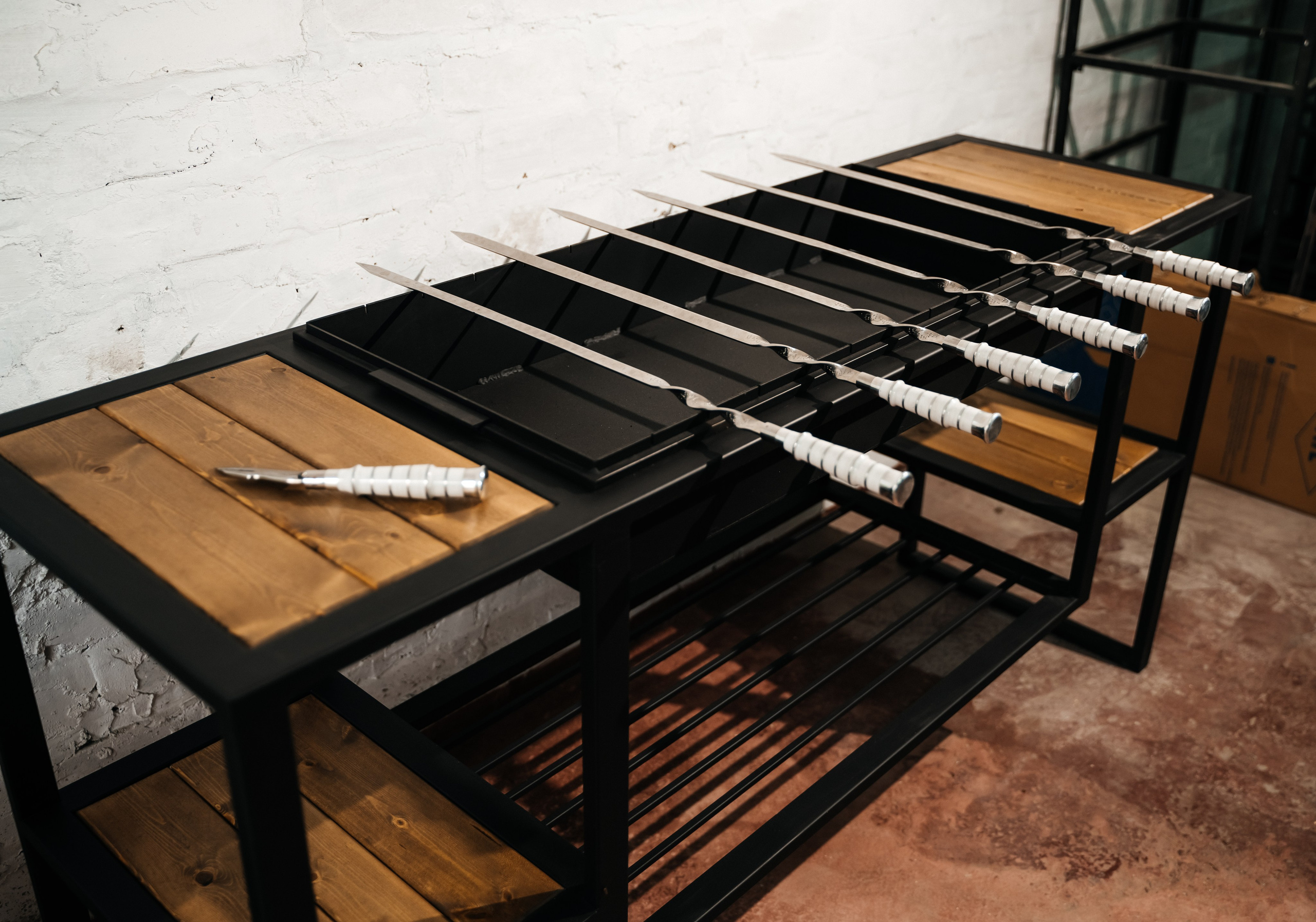 Мебель на заказ Ставрополь. LoftKost изготовление мебели Лофт в Ставрополе