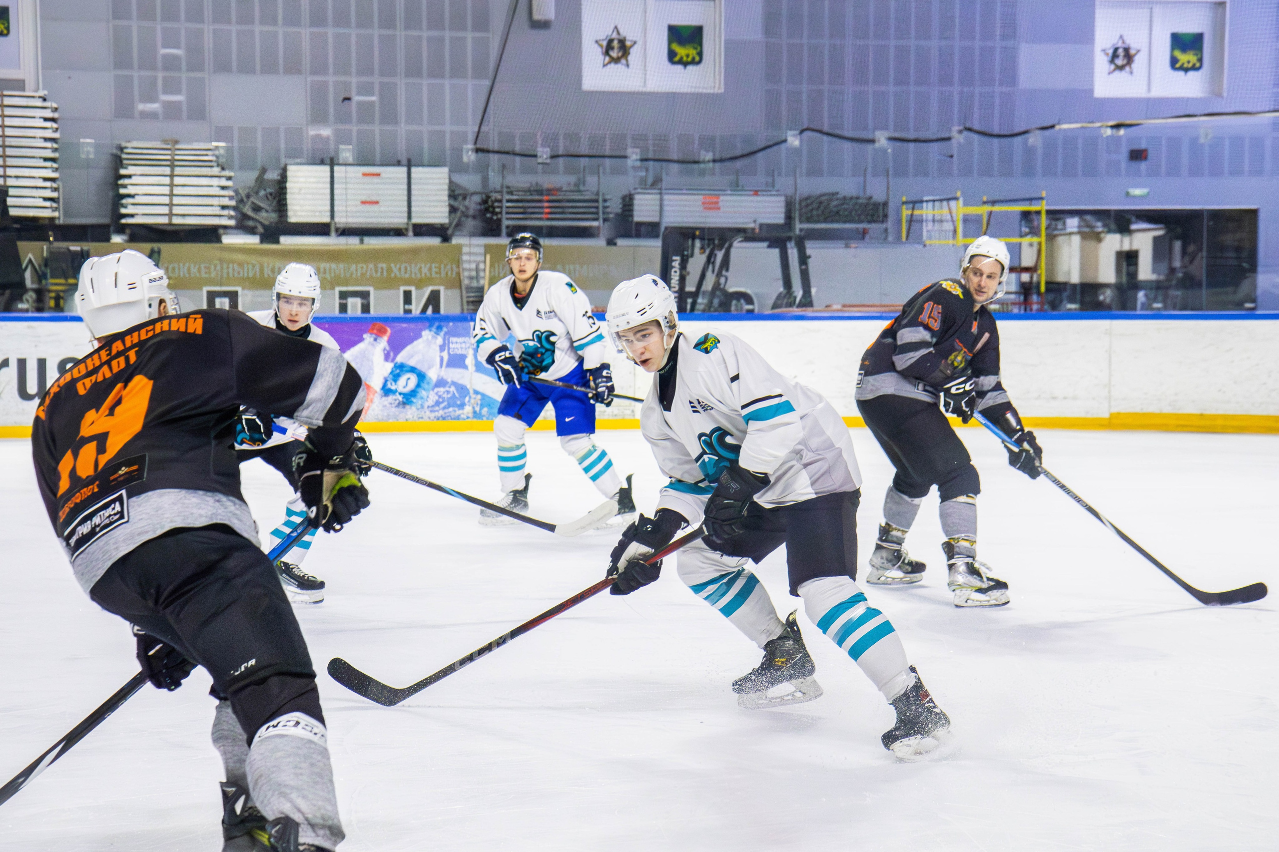 Матч сборной по хоккею ДВФУ. Репортажный фотограф во Владивостоке Анастасия Кострова