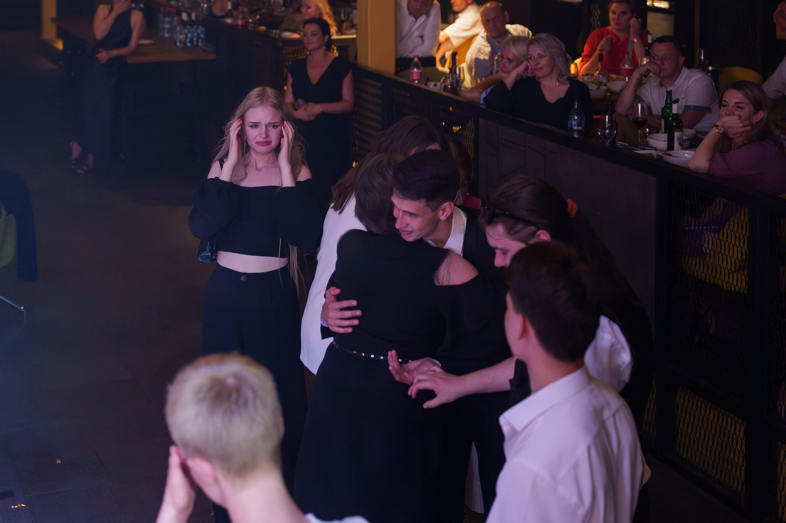 Выпускной лицея 27 (вечеринка). Свадебный и репортажный фотограф Элина Козырьянова
