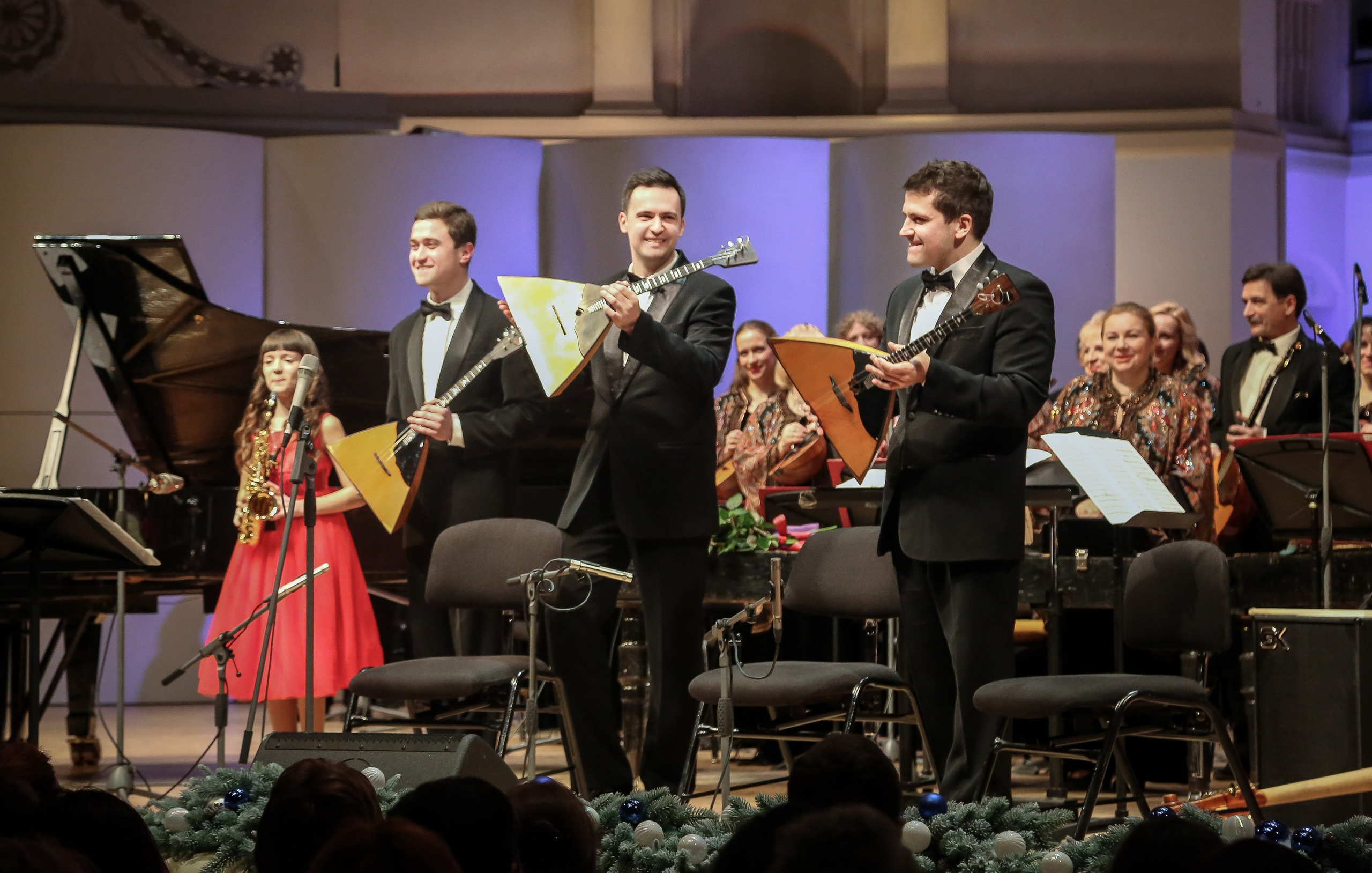 Christmas in Blue. Дарья Письменюк / Darya Leitstern — фотограф, музыкант, журналист, путешественник
