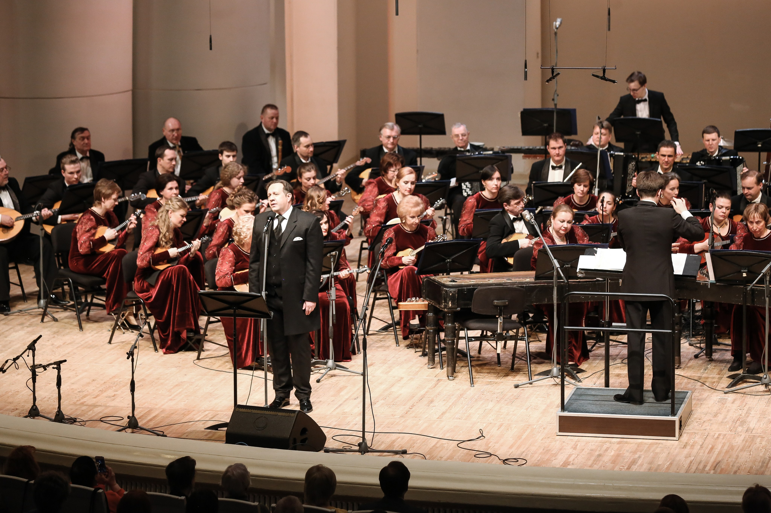 Концерт «Один виток вокруг планеты» ко Дню космонавтики. Дарья Письменюк / Darya Leitstern — фотограф, музыкант, журналист, путешественник