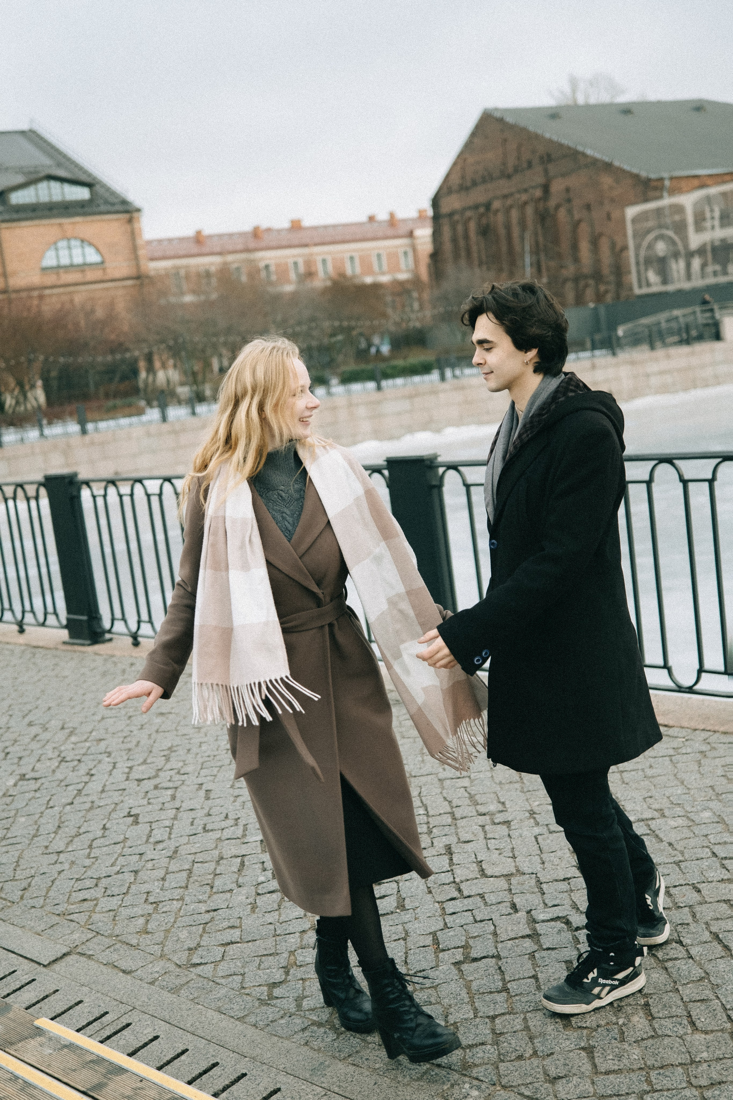 Фотосессия love story двух молодых творческих людей. Фотограф СПб Александр Шведов: Свадьбы, фотопрогулки, портфолио, фотопроекты