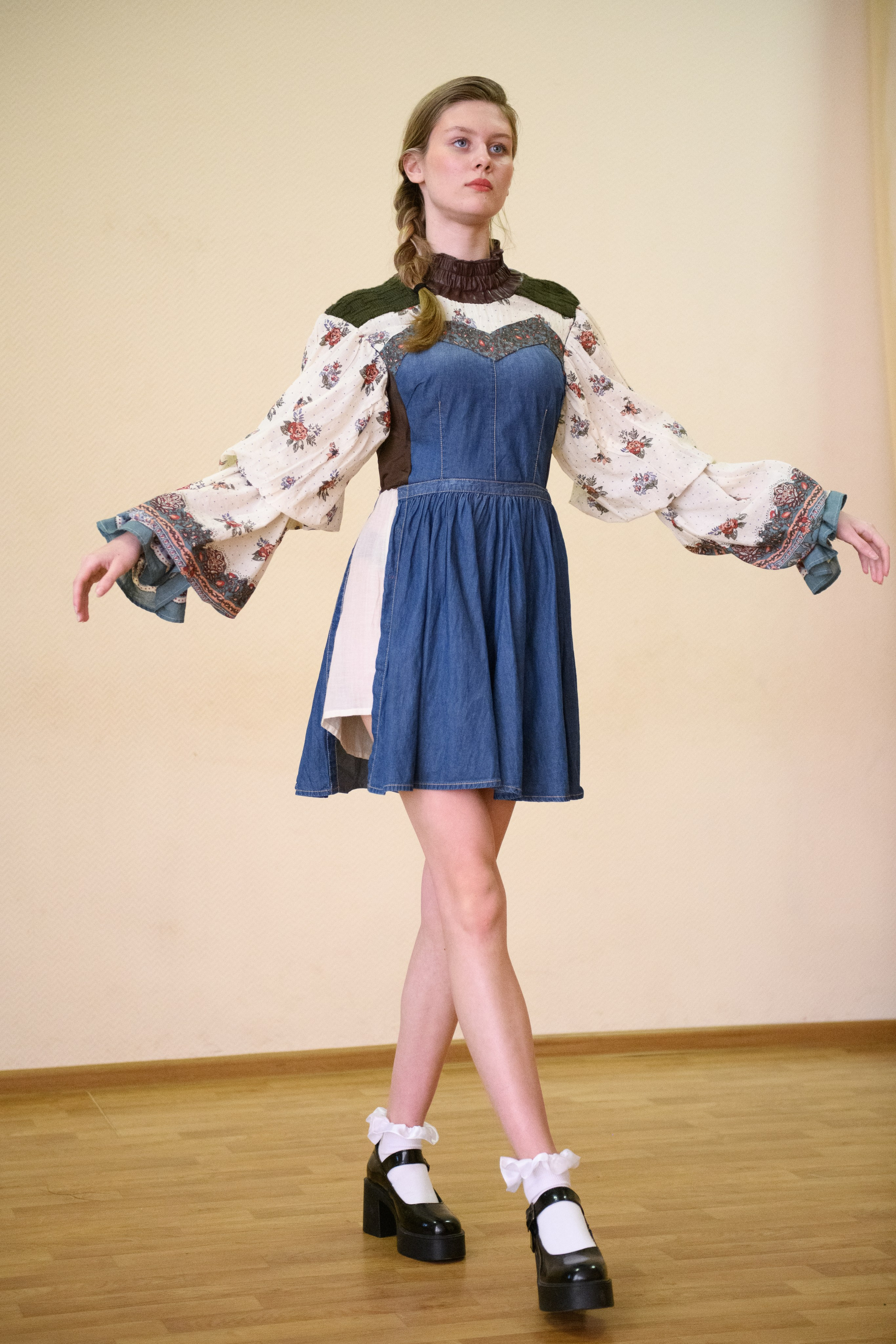 Фотосъемка конкурса молодых дизайнеров. Организация и проведение фотосъемок в Санкт-Петербурге. Фотограф Смирягин Илья