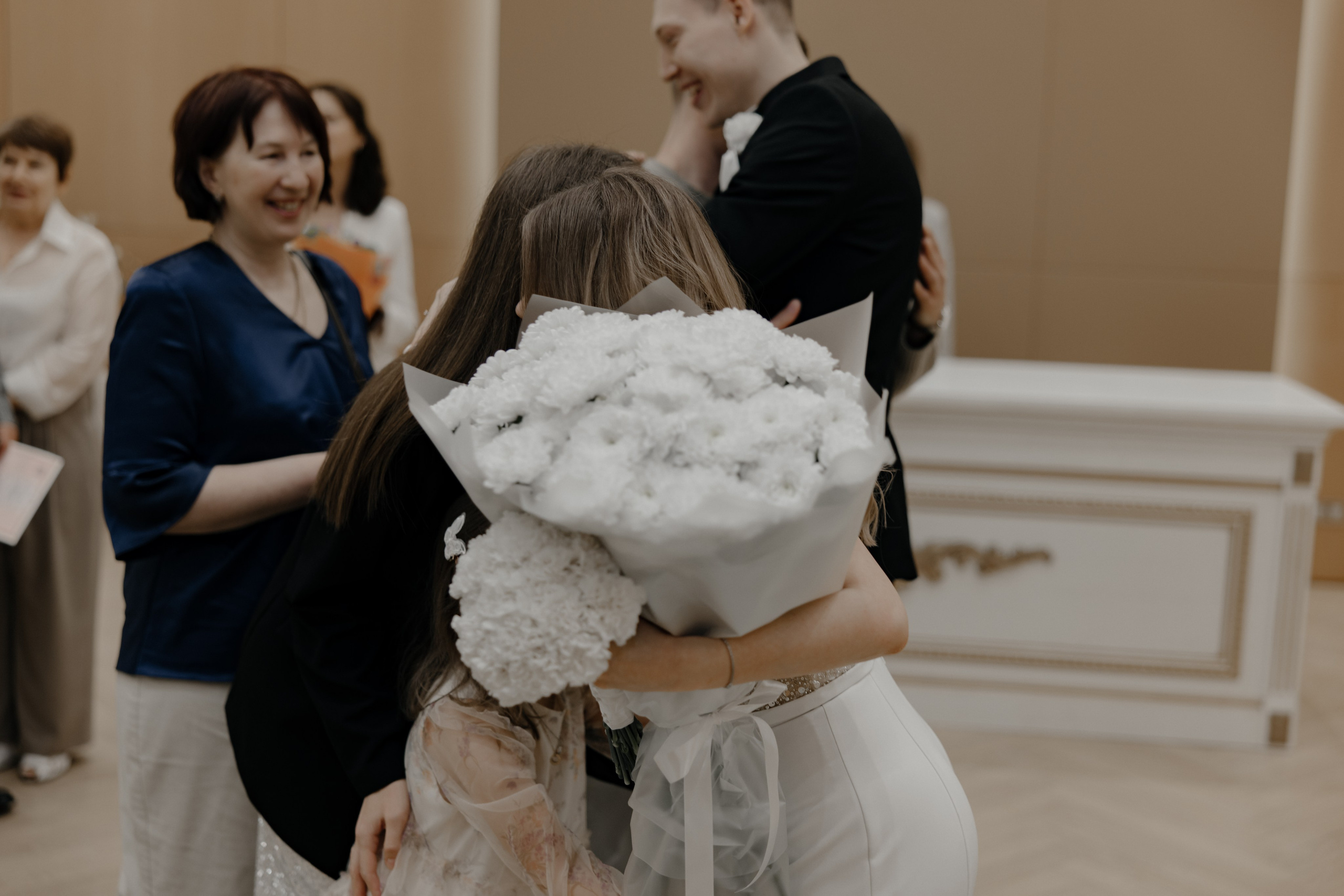 07.05.2024. RETOUCH-HOUSE