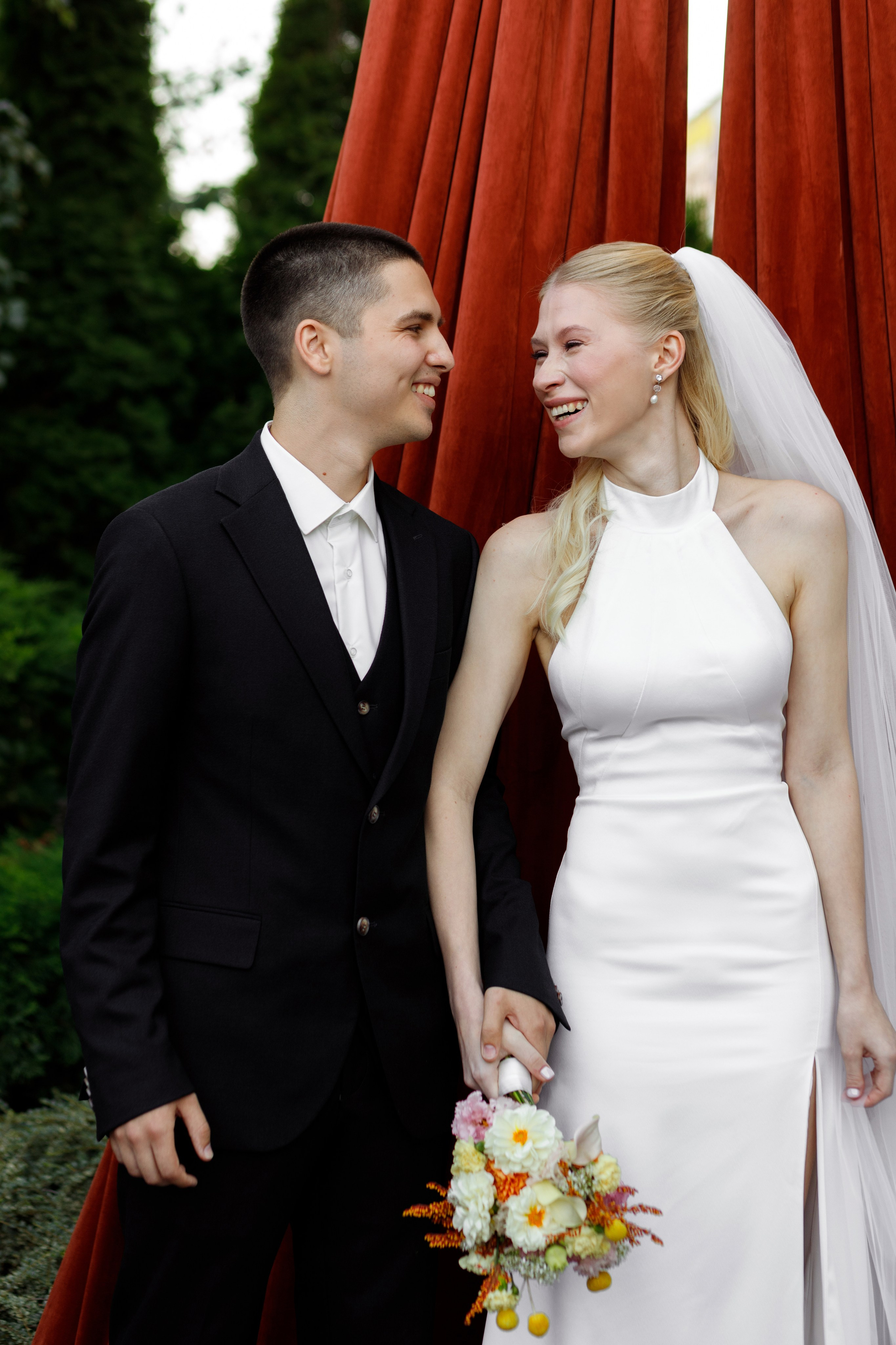 Яркая свадьба Романа и Натальи. Свадебный фотограф Бакрымова Валентина