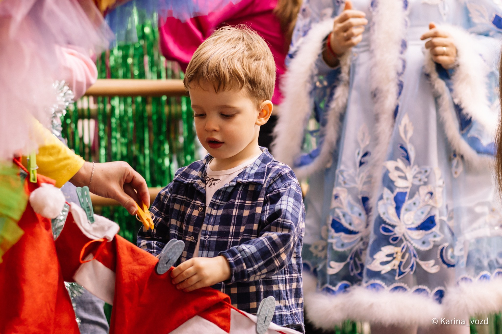 Новогодняя елочка для малышей в творческом бюро «Зеленая груша». Репортажный фотограф в Москве и Зеленограде Karina-vozd