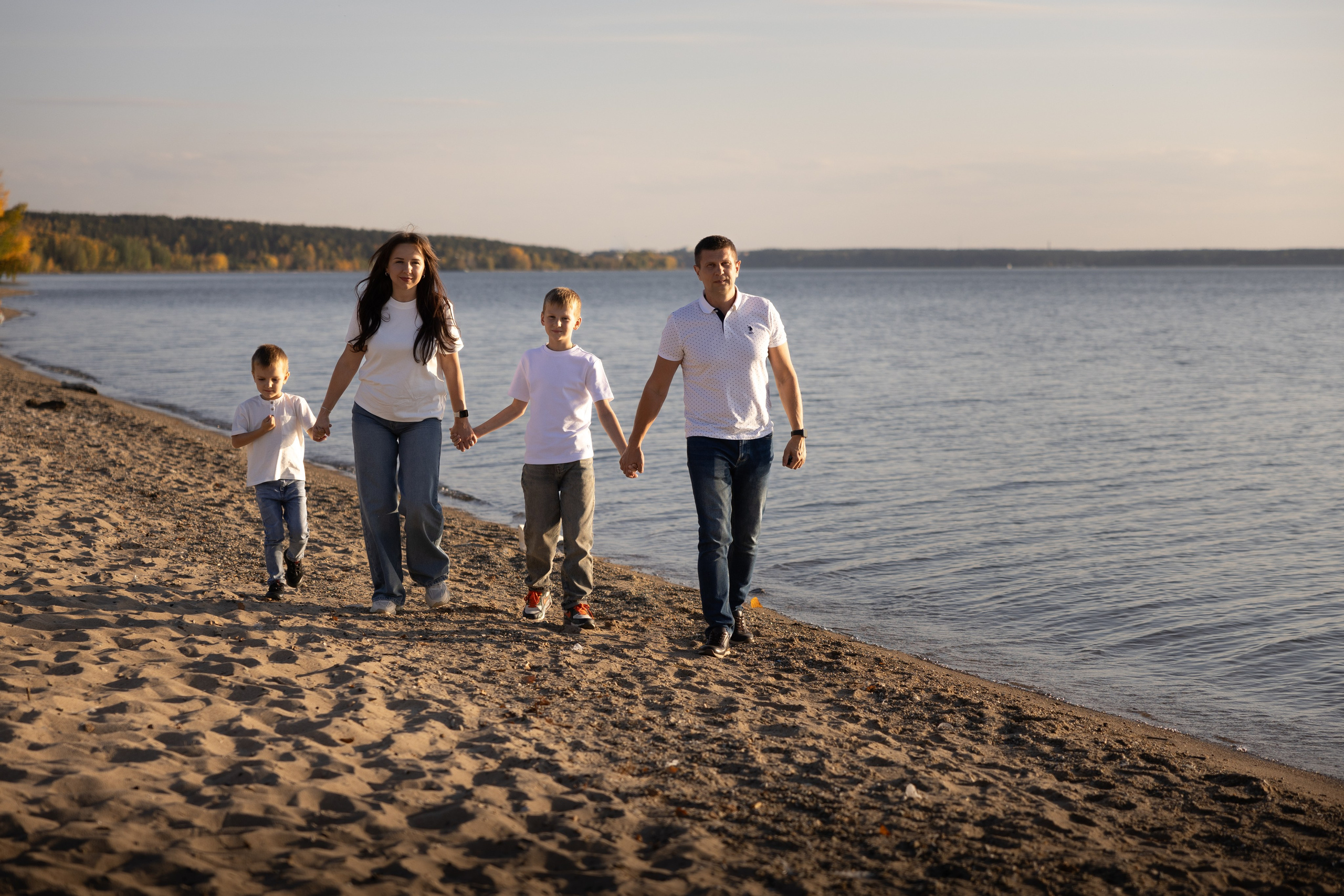 Марина, Антон, Роман и Дмитрий. Фотограф Новосибирск, Академгородок — Айна