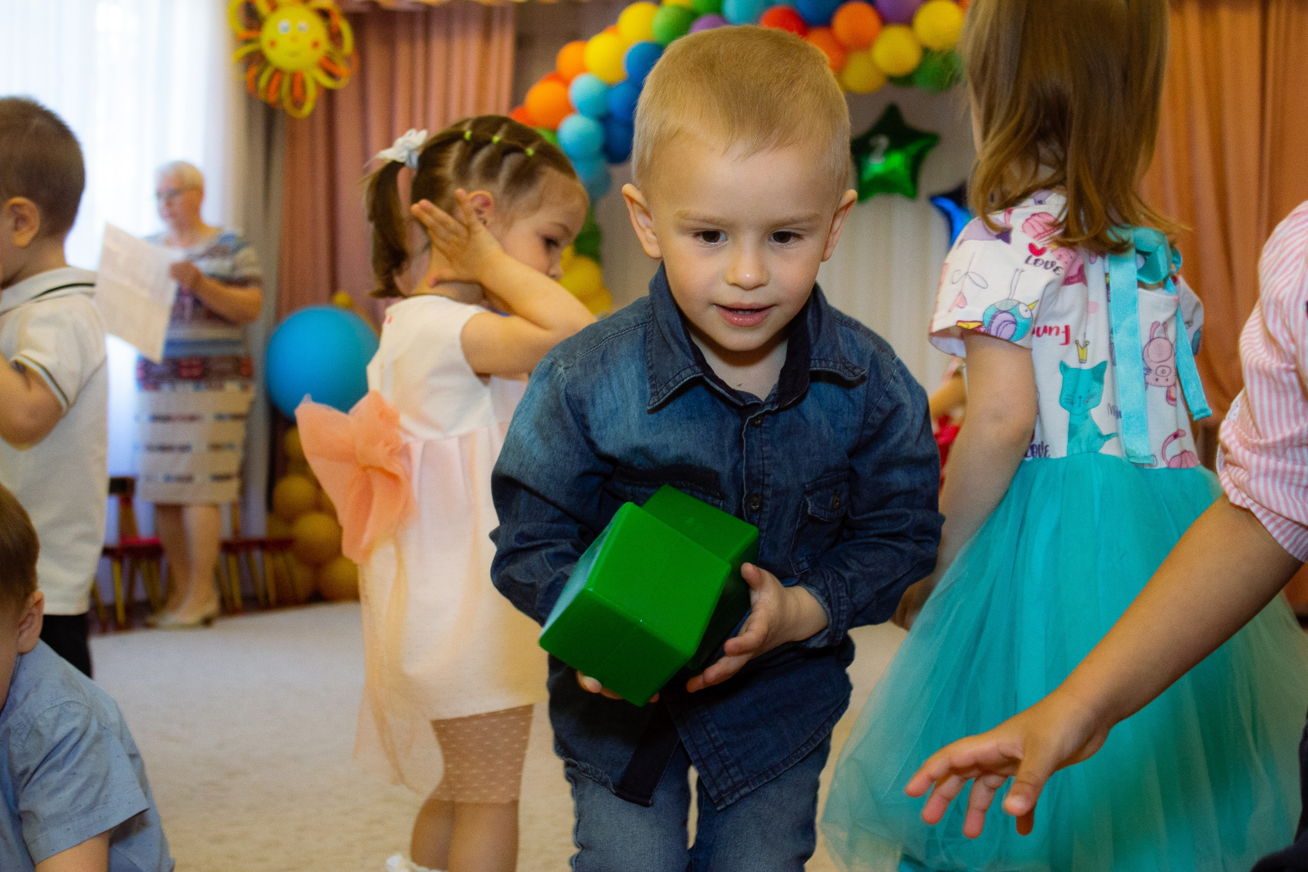 Утренник в яслях. Фотограф Великий Новгород Татьяна Чиглинцева