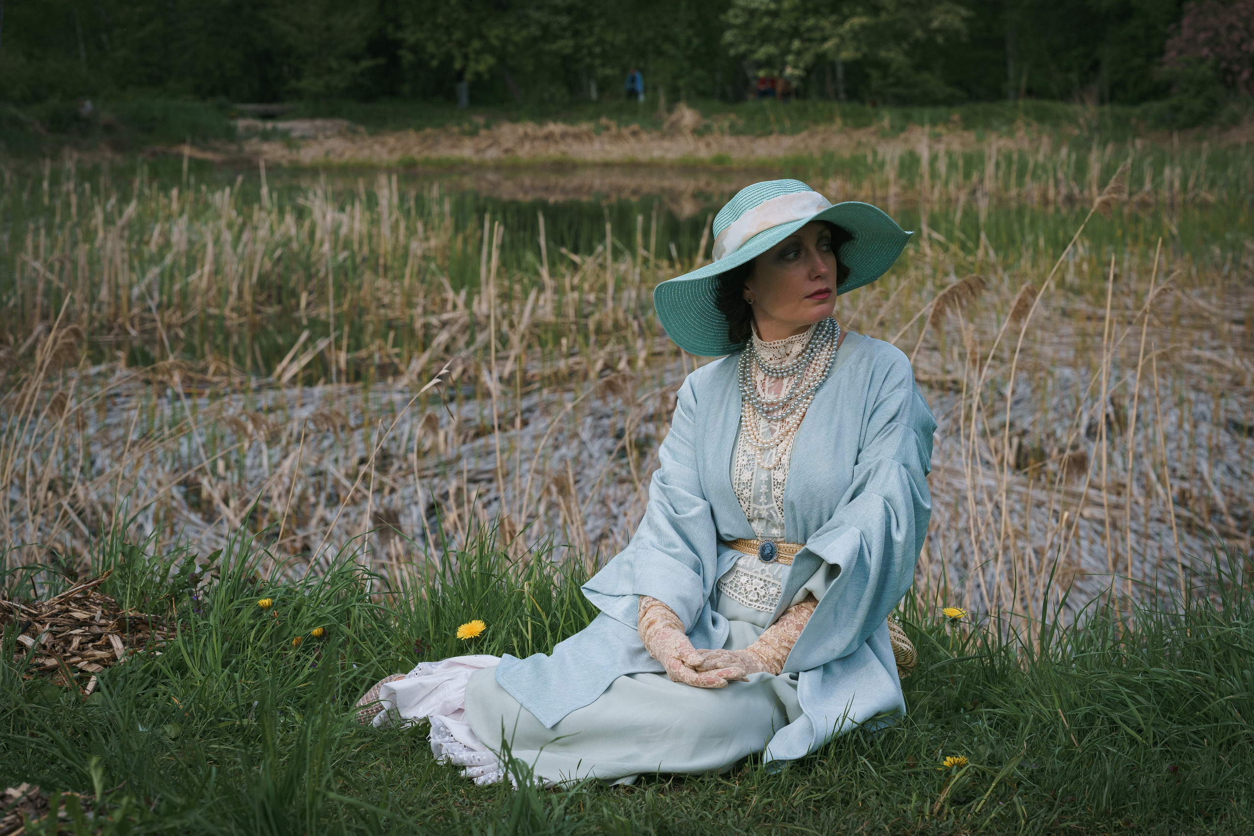 Женский портрет на природе