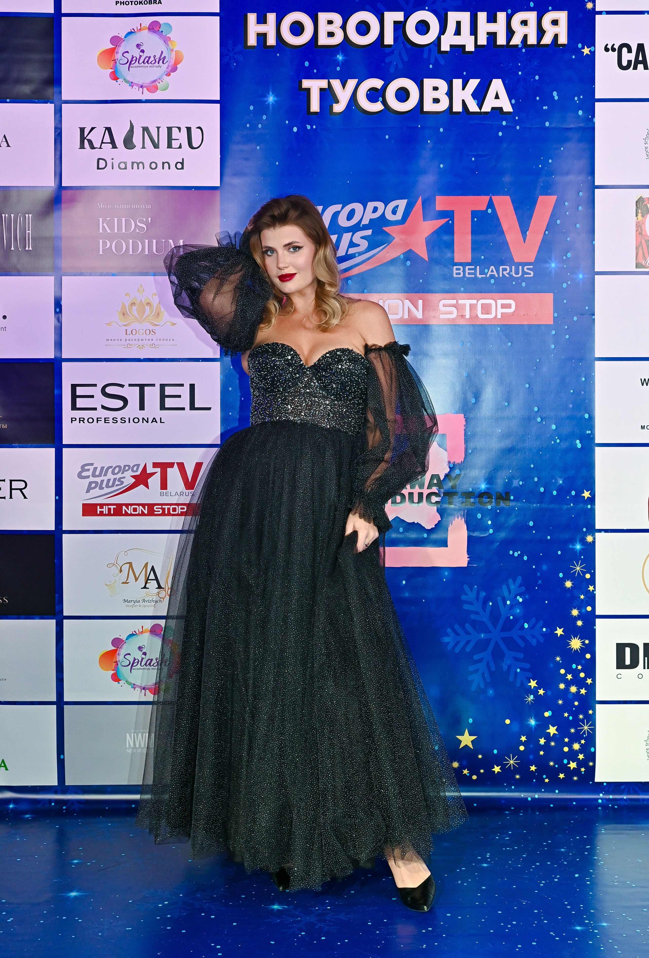 Большая новогодняя тусовка. Фотоуслуги, услуги фотографа, фотографирование важных событий