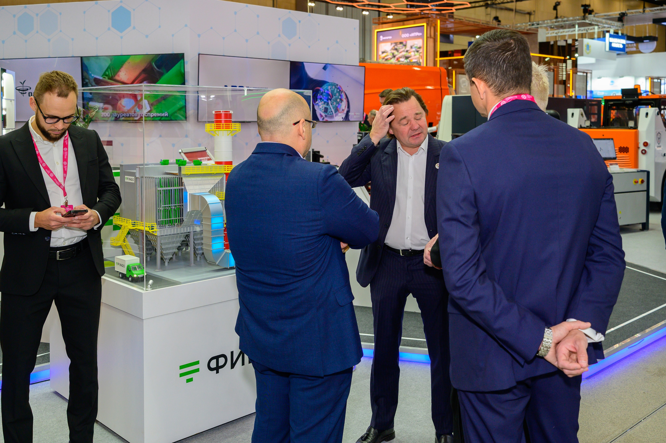 BigindustrialweekBelarus. Фотоуслуги, услуги фотографа, фотографирование важных событий