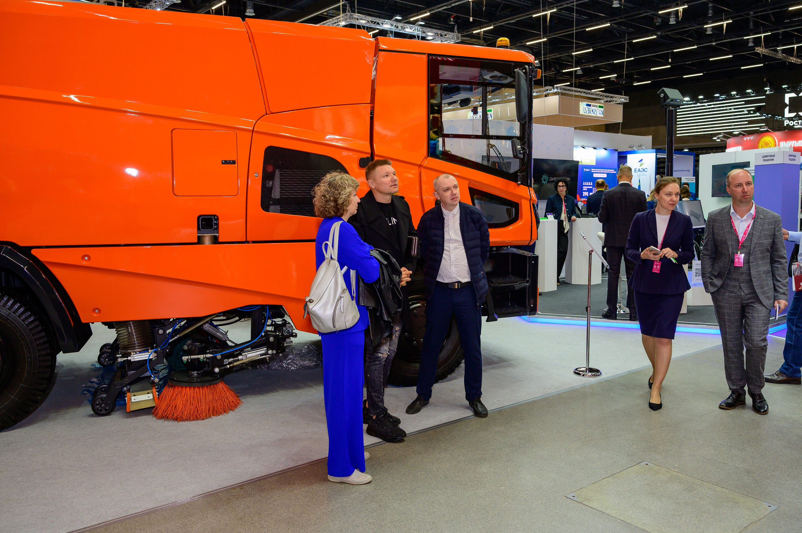 BigindustrialweekBelarus. Фотоуслуги, услуги фотографа, фотографирование важных событий