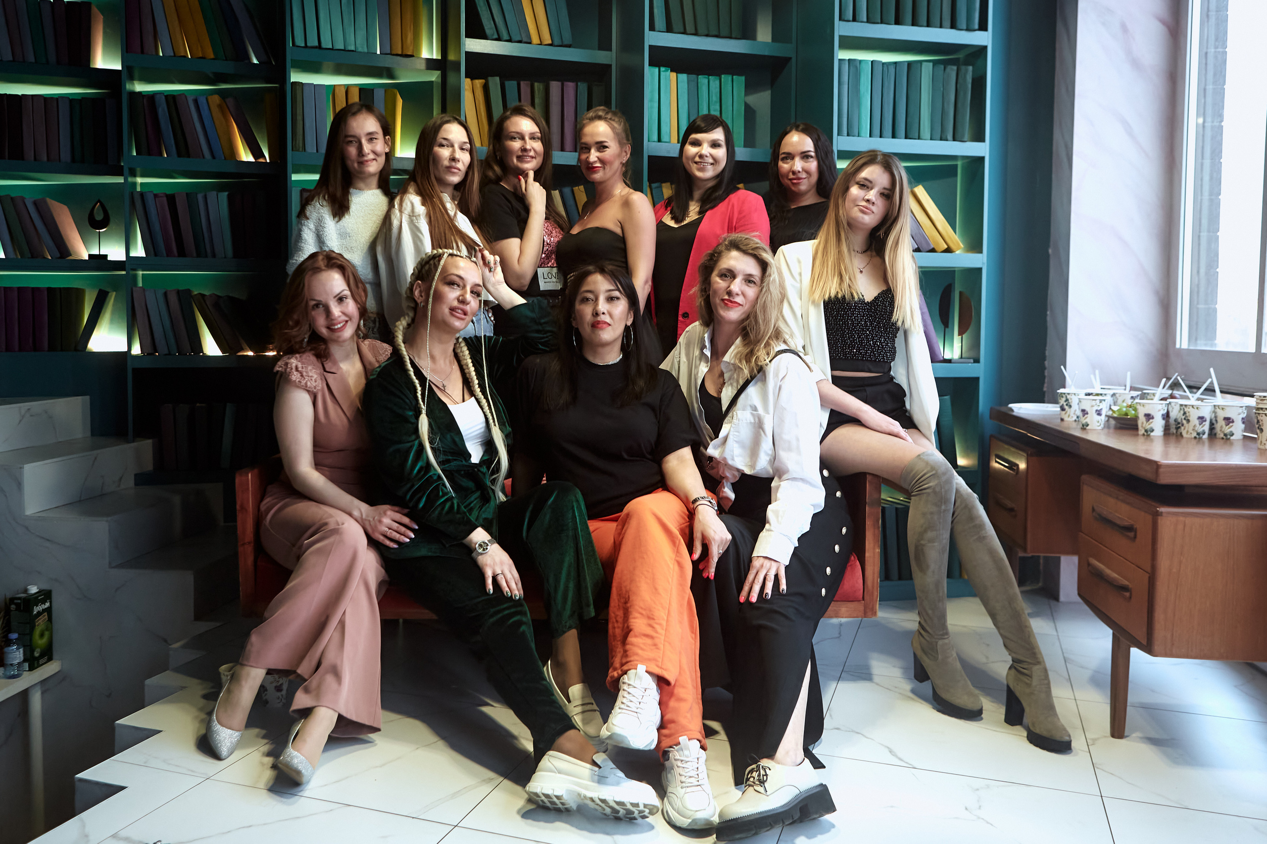 Банкеты, вечеринки, бары. Visual artist Konstantin KoT