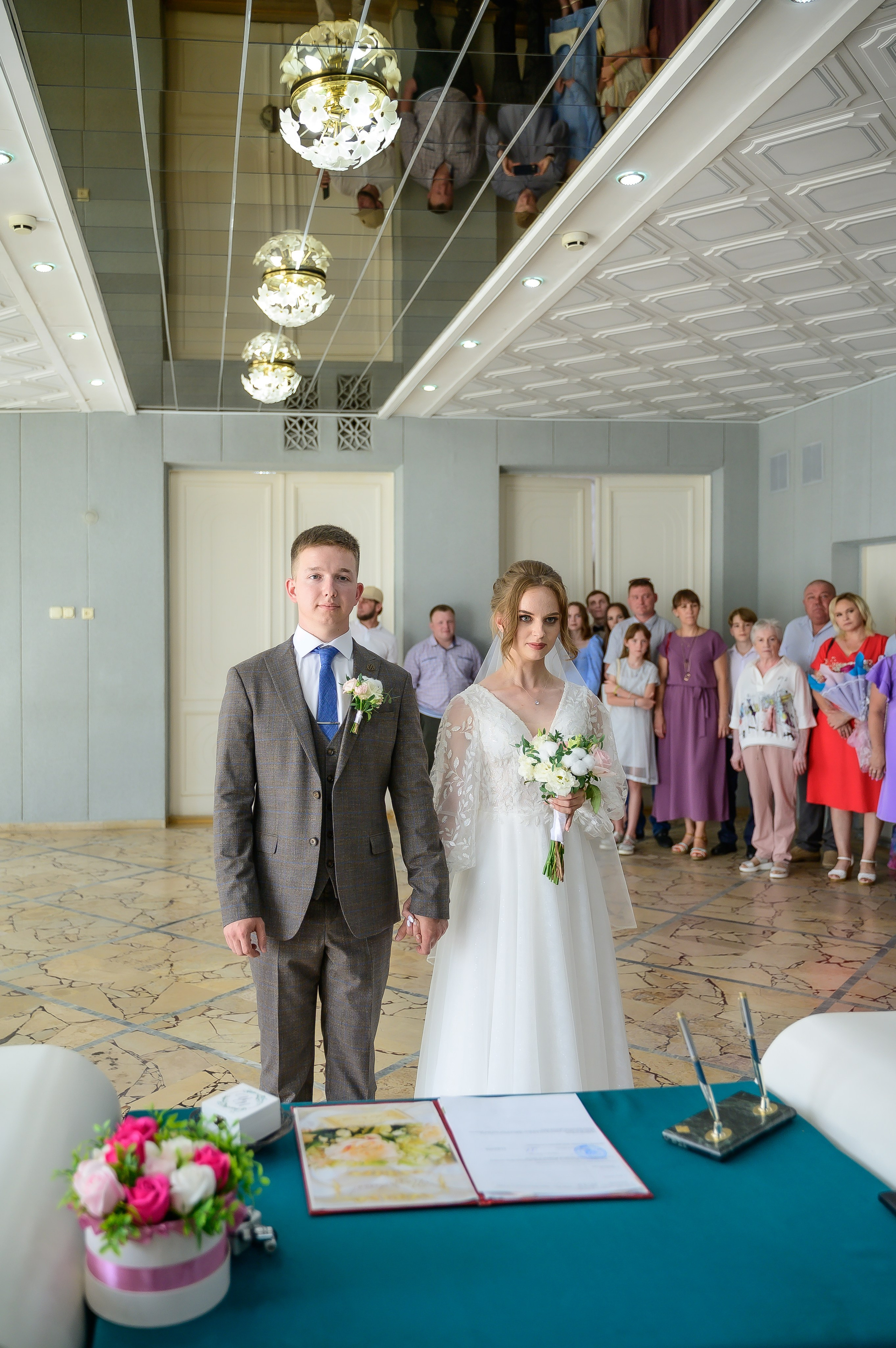 Фотограф для съемки в Балаковском ЗАГСе