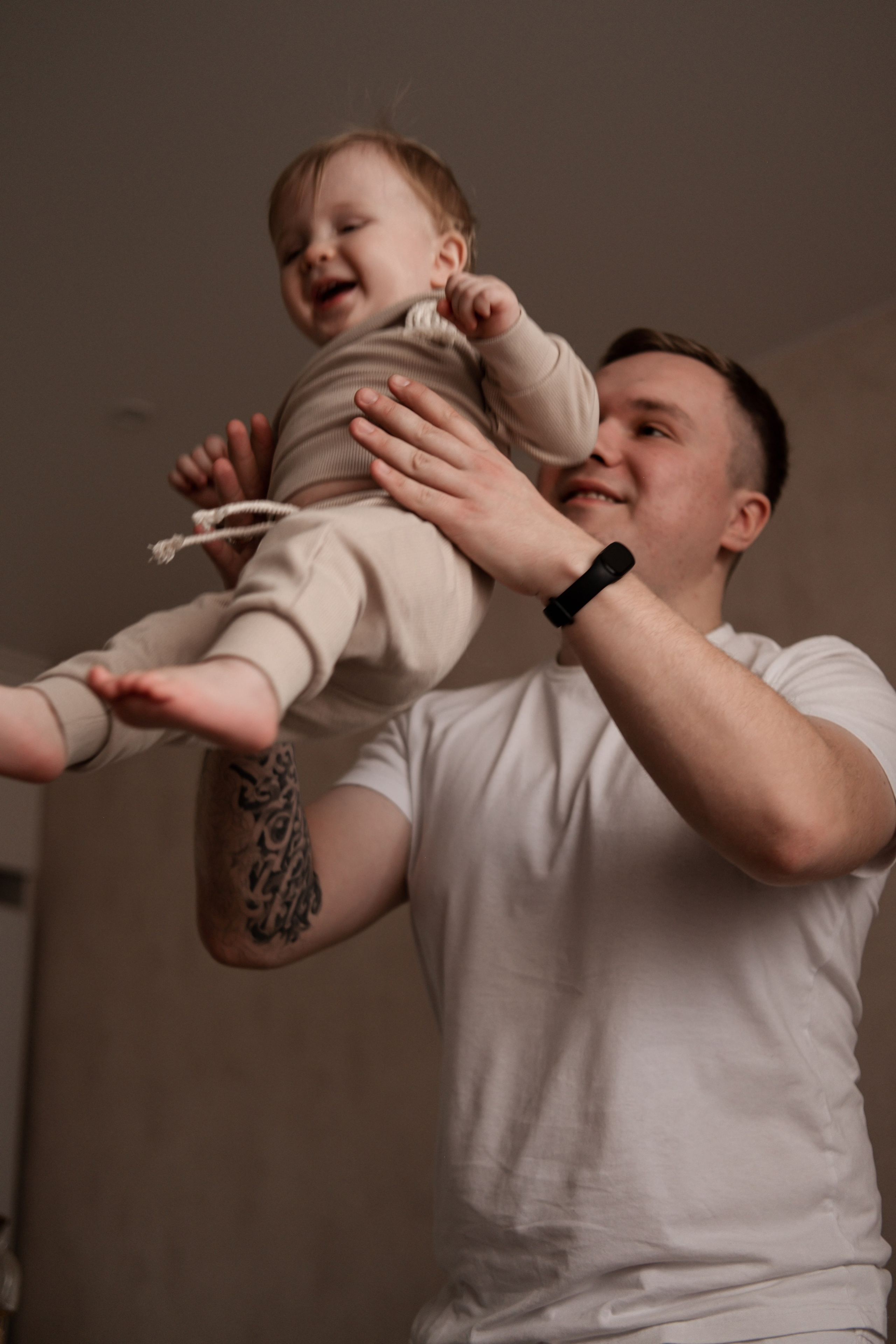 Home. Свадебный фотограф Челябинск