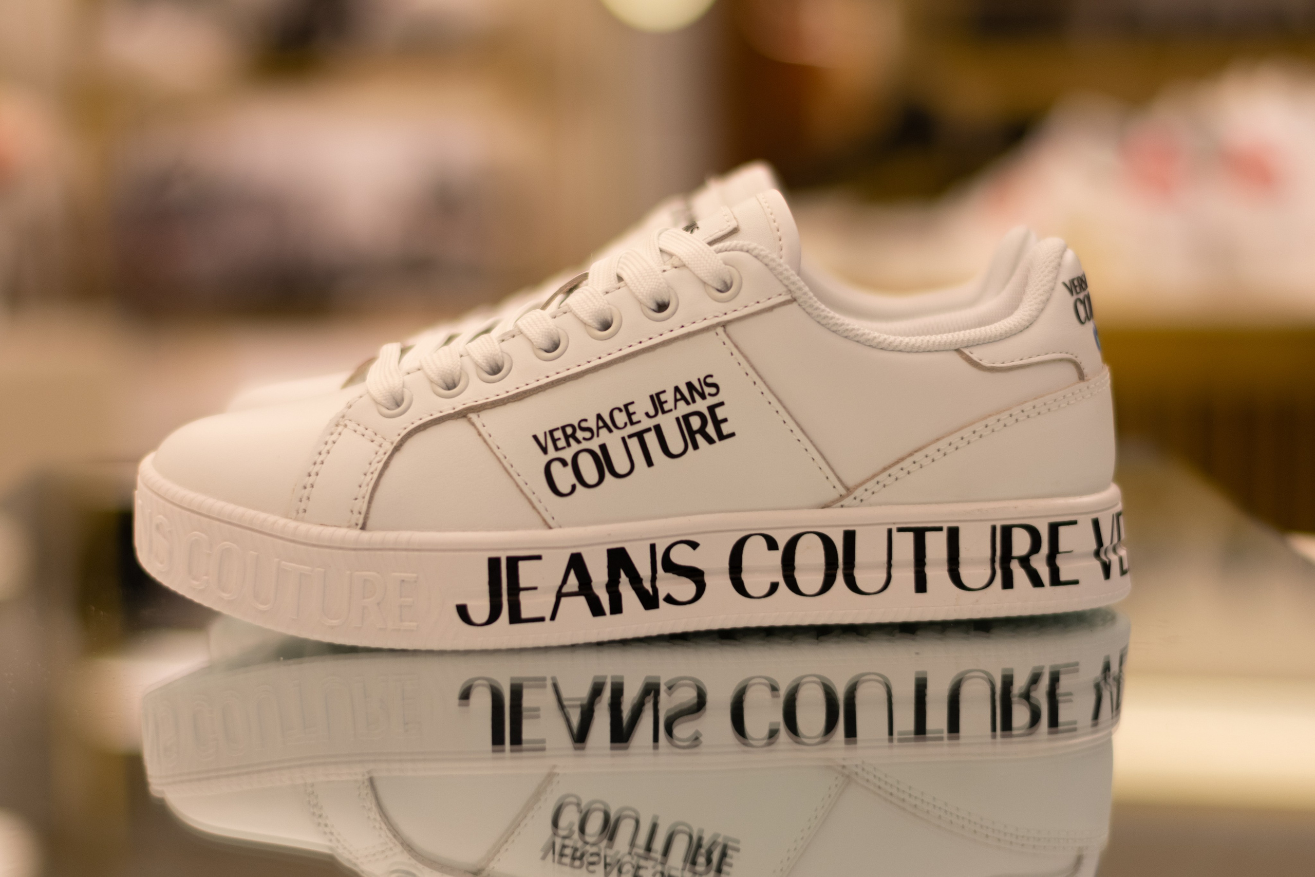 Для организаций. Предметная фотосессия для обувного магазина Capsula. Фотограф/видеограф Богдан Голованов