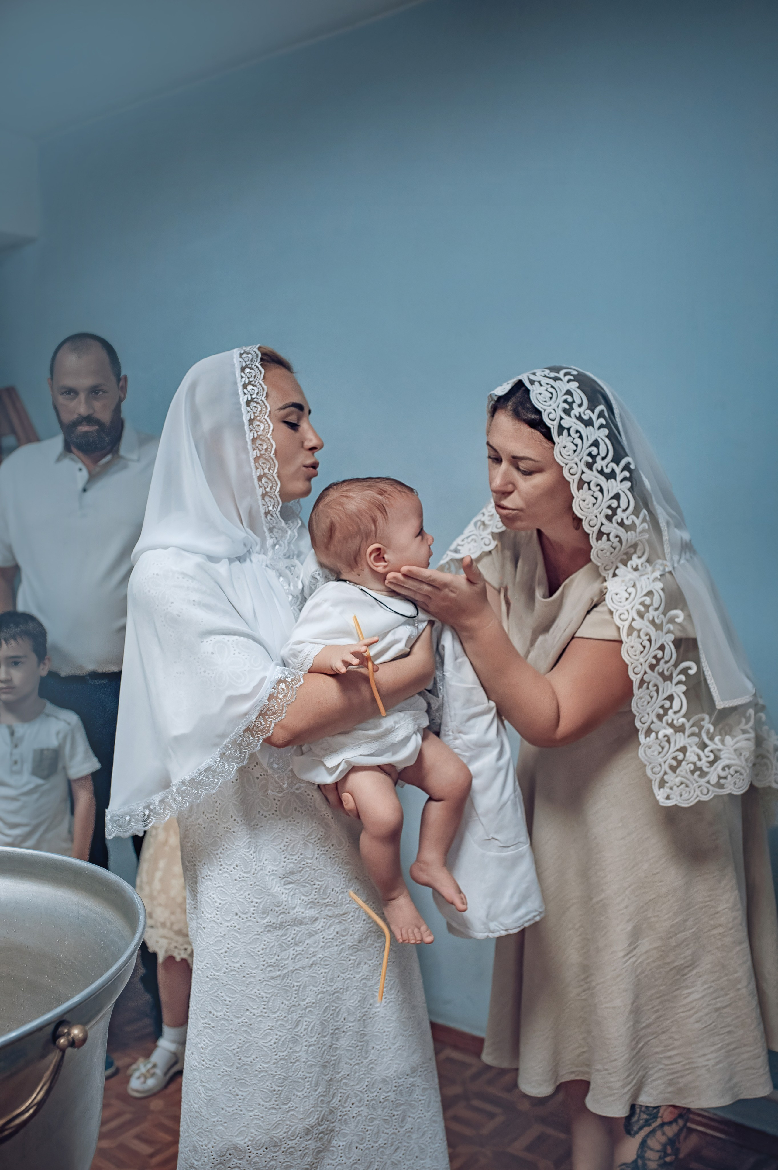 Съемка таинства крещения в храме Николая Чудотворца Красноярск. Фотографы крещения/венчания  Красноярск Татьяна и Вячеслав Переваловы