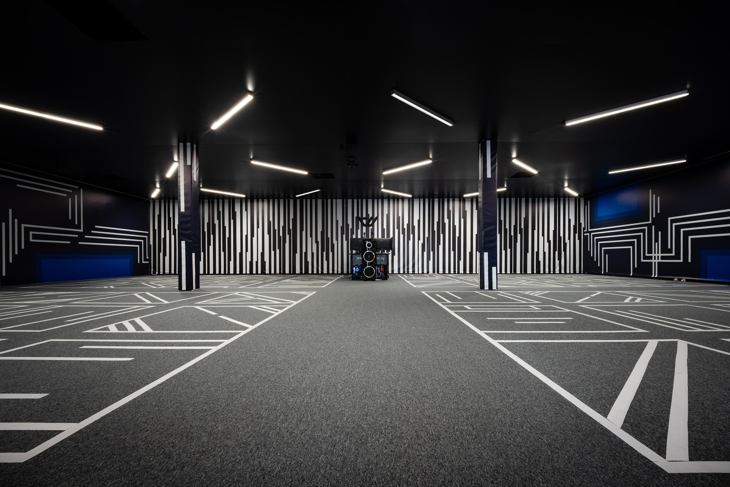 Интерьерная фотосессия VR арены. Фотограф в Туле Константин Гудовичев