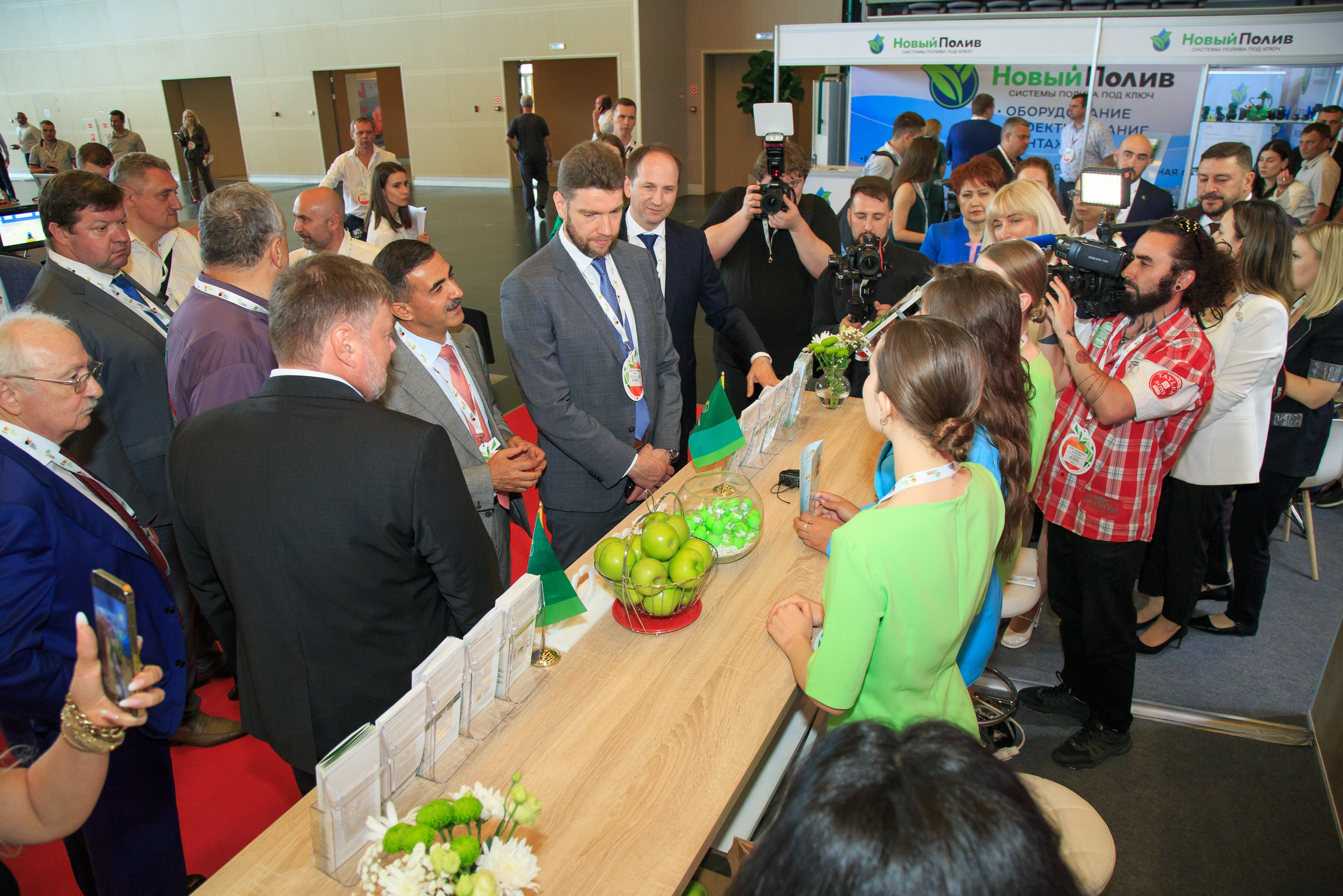 Репортажный фотограф. Репортажная фотосъёмка Минеральные Воды, Пятигорск, Кисловодск, Ставрополь. Репортажный и свадебный фотограф Пятигорск и КМВ