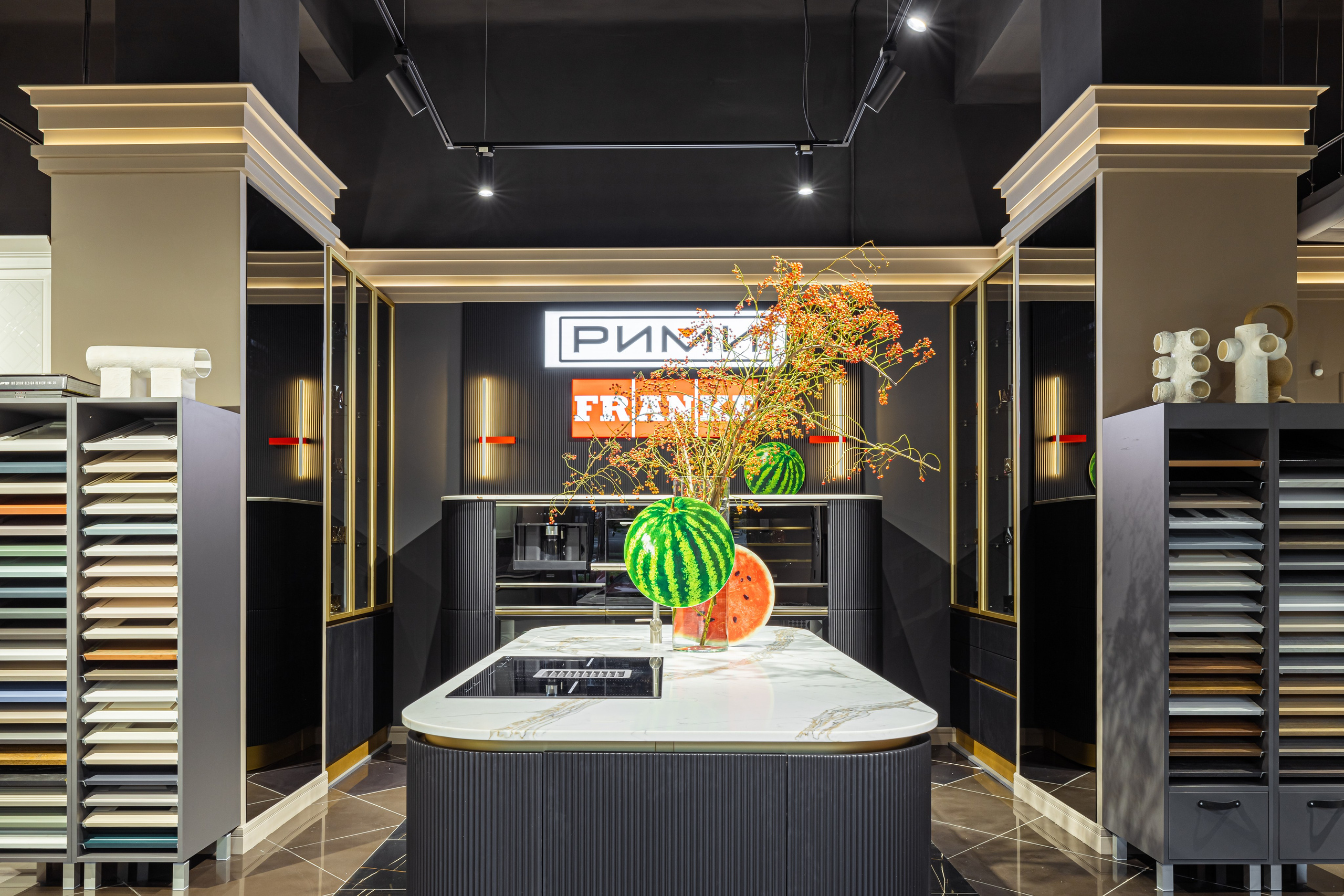 Салон «Рими», г. Москва. Дизайнер/стилист Анна Исупова. Иван Благушин. Интерьерный и архитектурный фотограф в Москве и Санкт-Петербурге