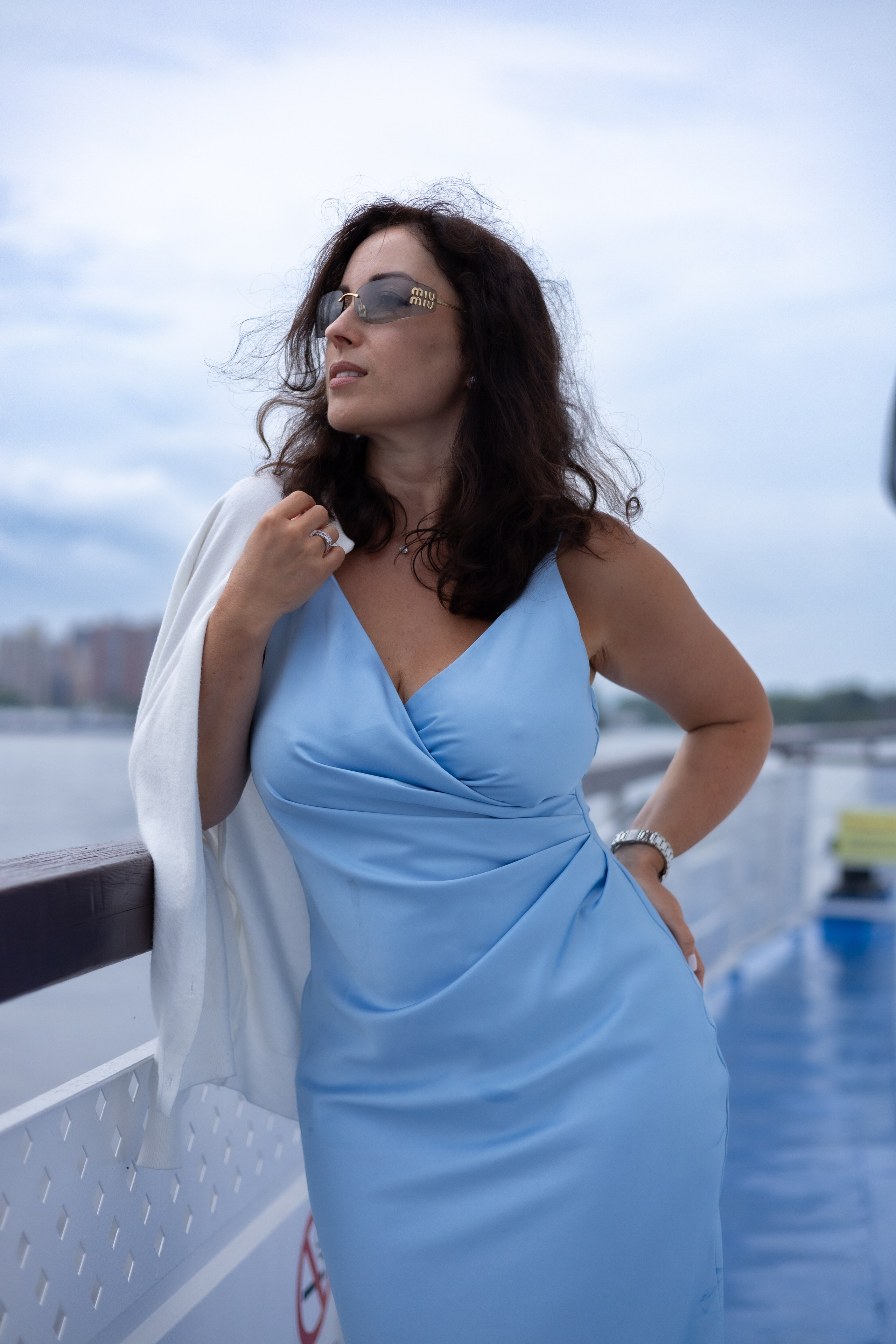 ФОТОДЕНЬ ТЕПЛОХОД. Фотограф Красноярск съемки лавстори, фотосессия в студии, портретная съемка, творческие фотосессии