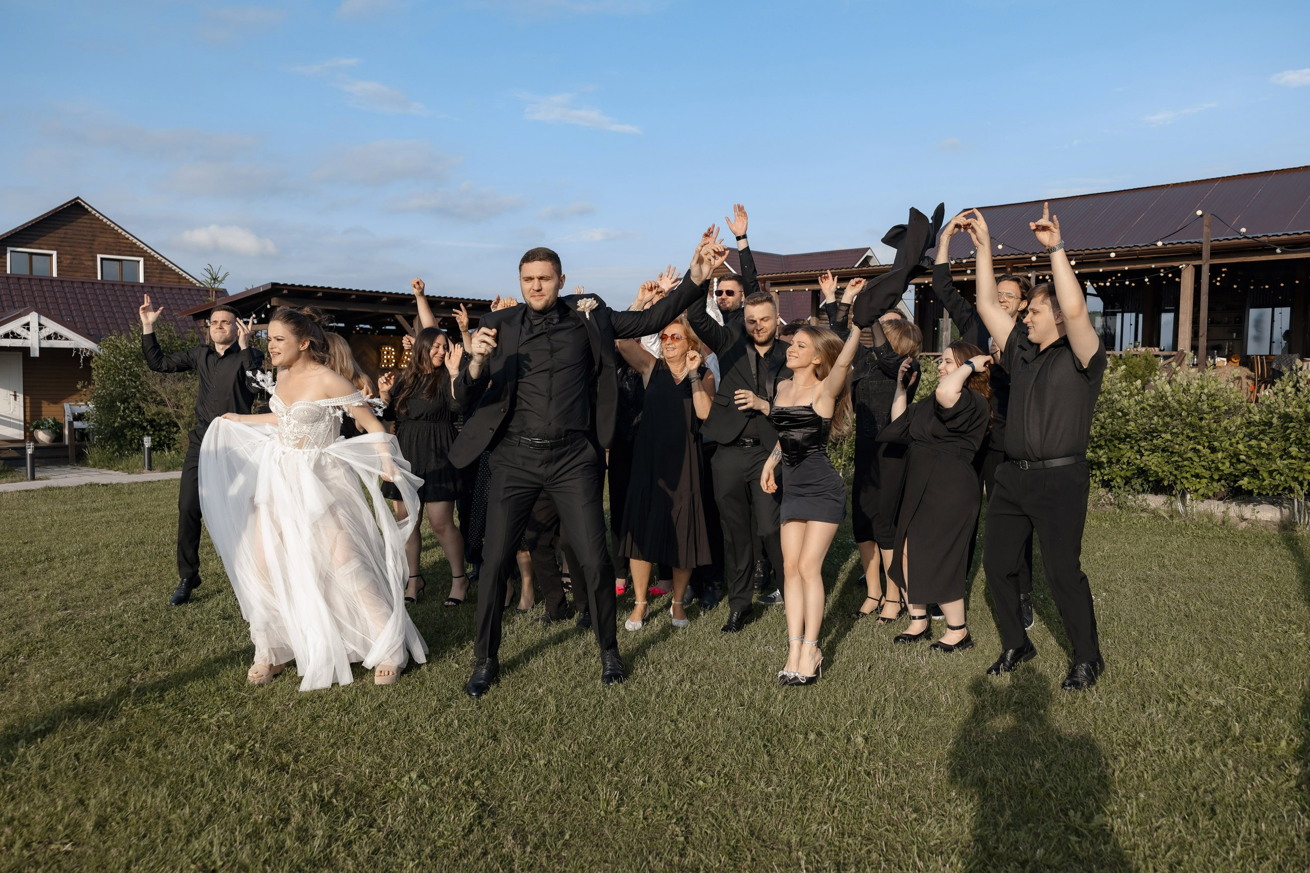 Артем и Вера. Свадебный фотограф и видеограф Юрий и Эля Дубинины