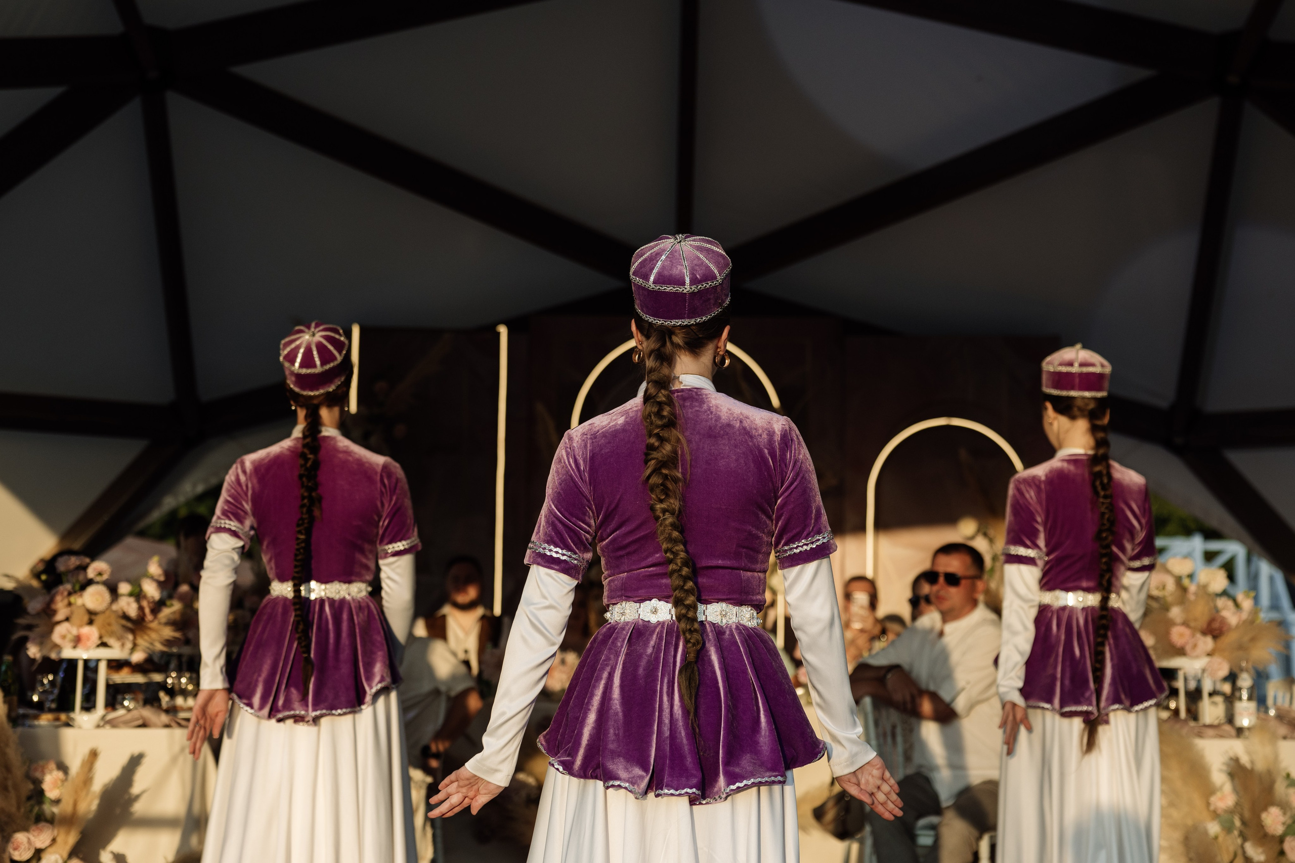 10 лет Совместной жизни. Семья из Москвы прилетела отпраздновать Оловяную свадьбу у подножья горы Бештау. Организация мероприятий ЮФО