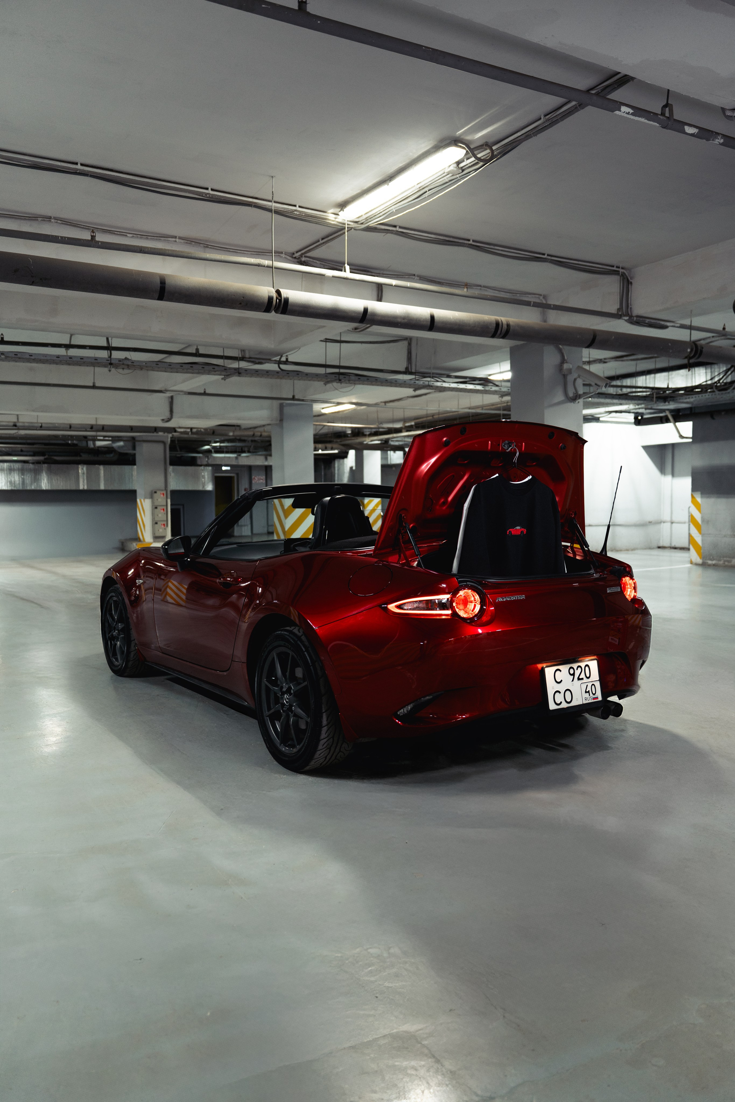 Фотографии футболок Cotton Cars и Mazda MX-5
