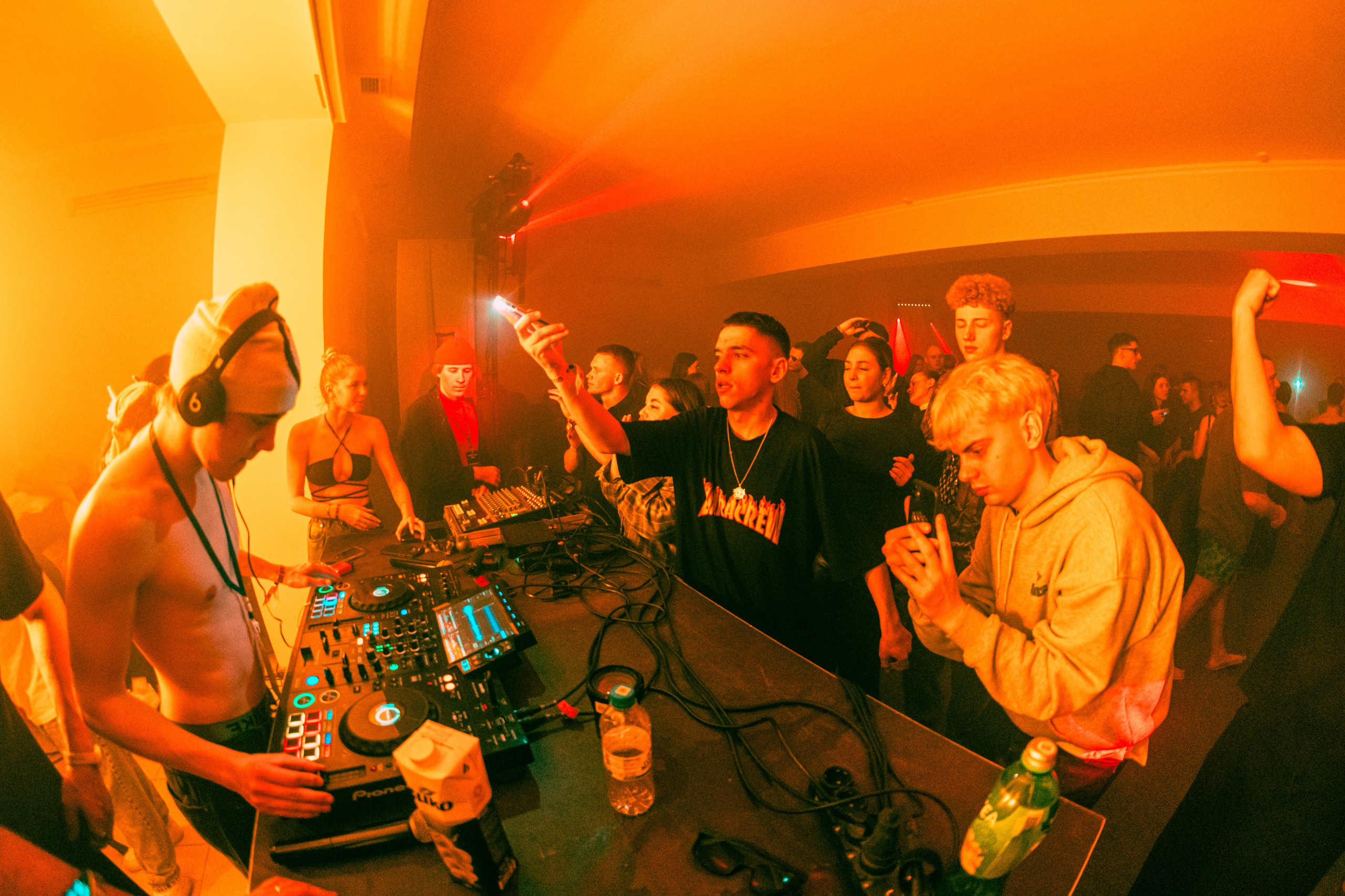 ZHARA TOUR DOMBAY | 2025 | PART1. ZHARA CREW