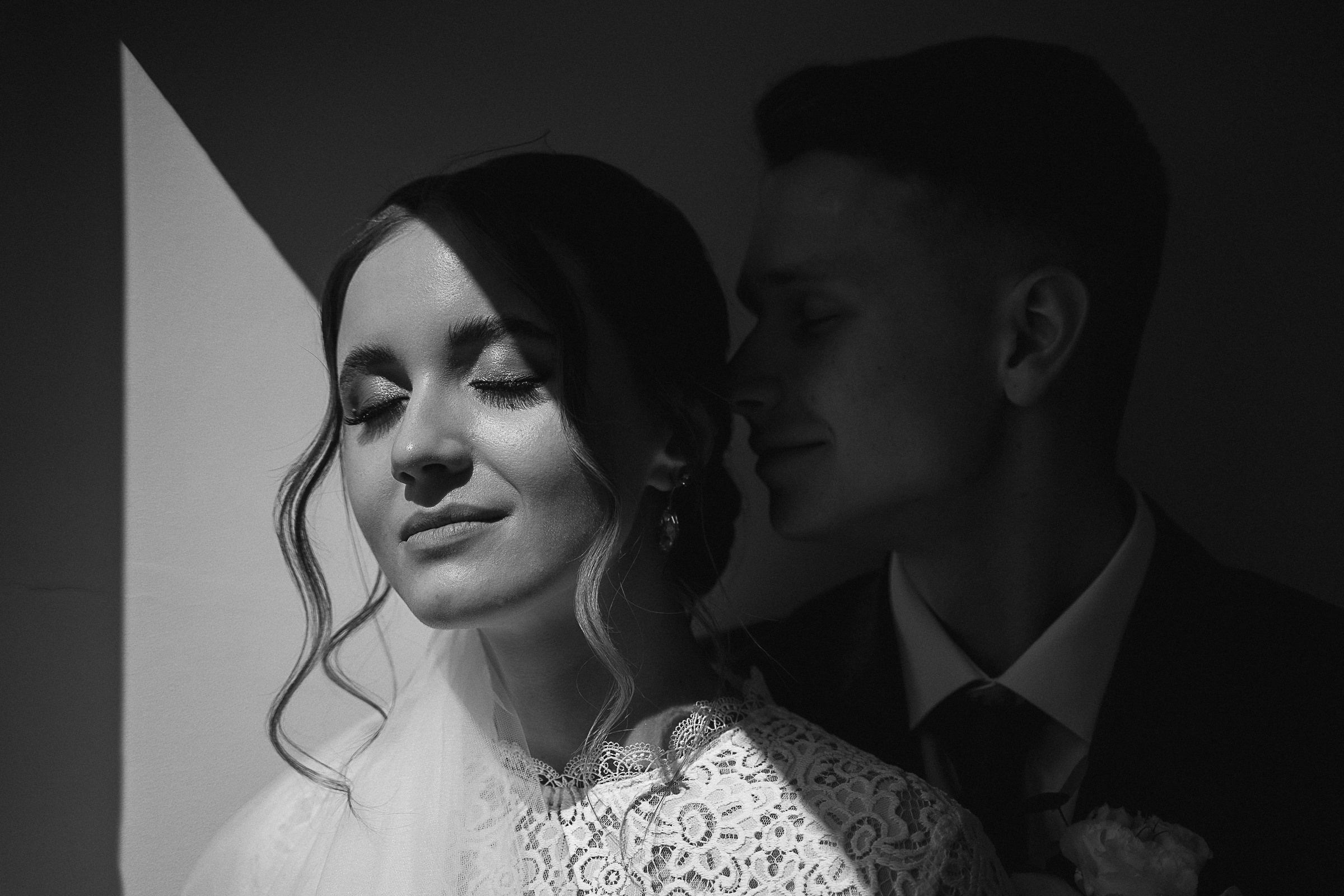 Молодые и солнечные. Свадебный фотограф Александр Осипов