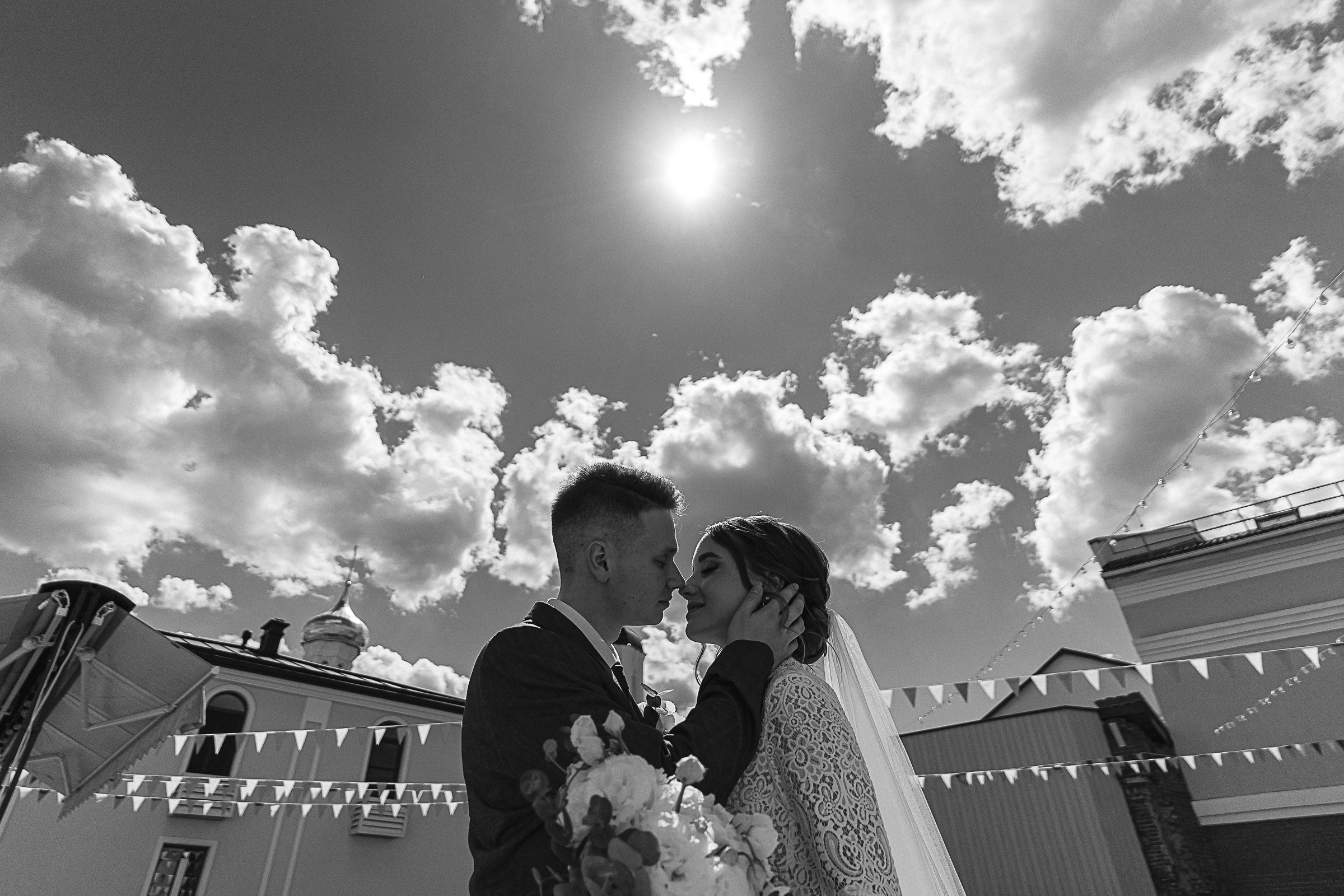 Молодые и солнечные. Свадебный фотограф Александр Осипов