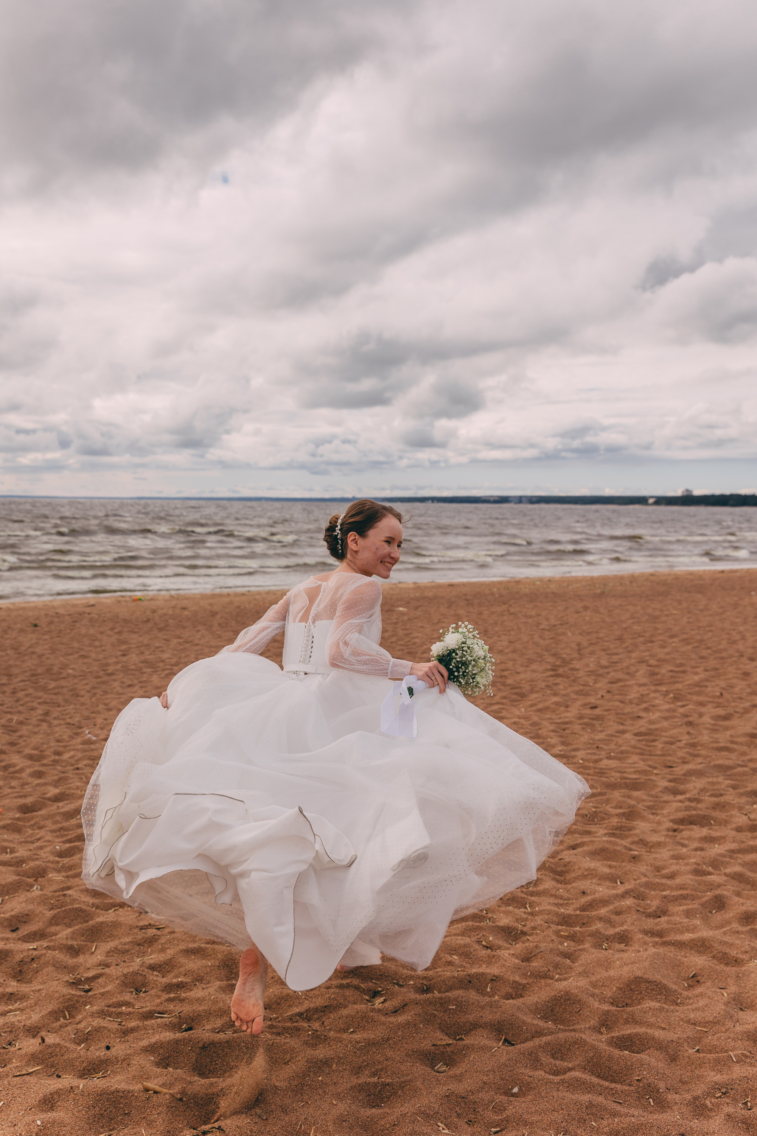 Влад и Яна, ЗАГС на Академической + фотосессия на заливе. Семейный фотограф в Санкт-Петербурге Алиса Мохова