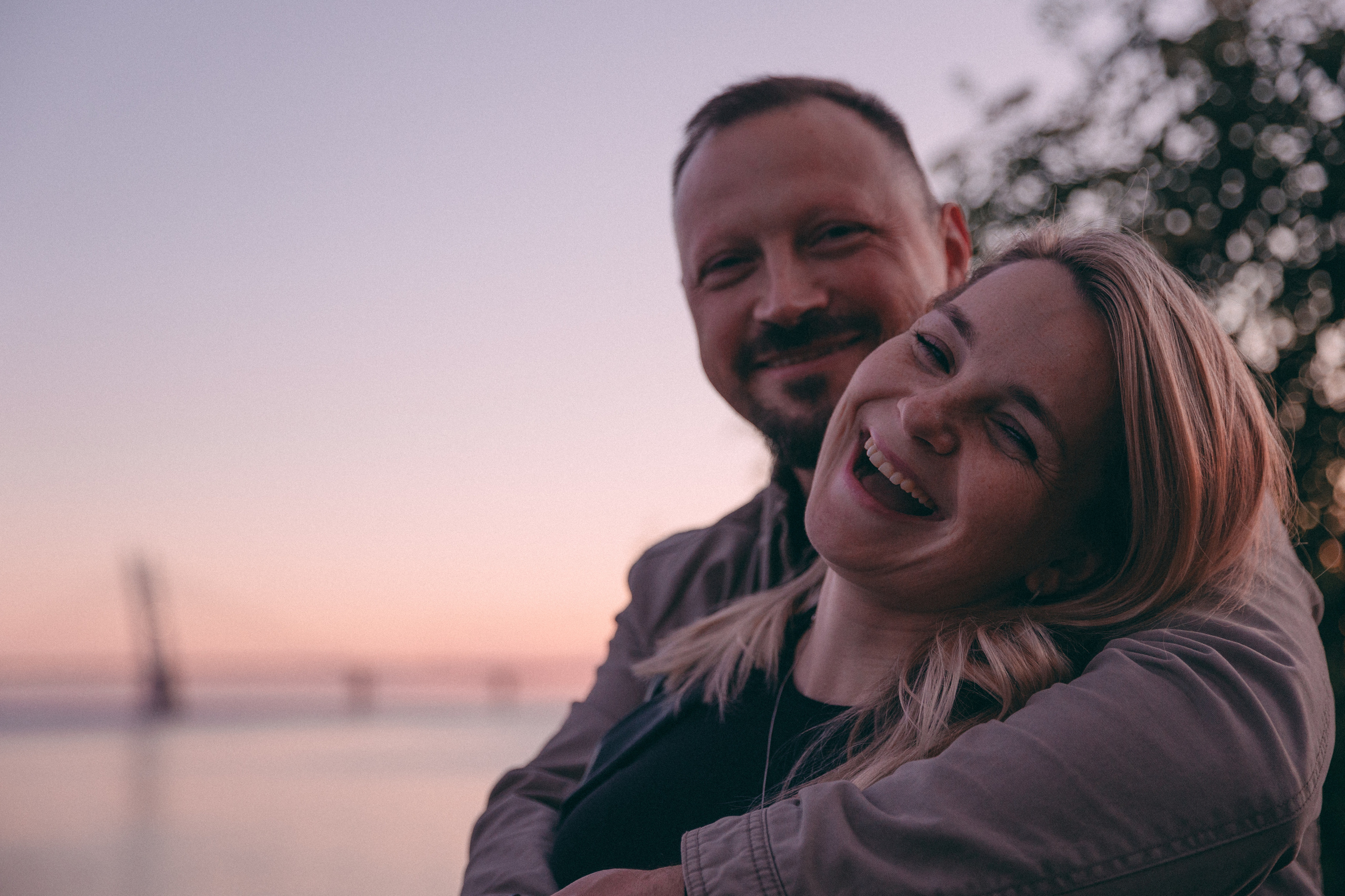 Женя и Альмира, Севкабель. Семейный фотограф в Санкт-Петербурге Алиса Мохова