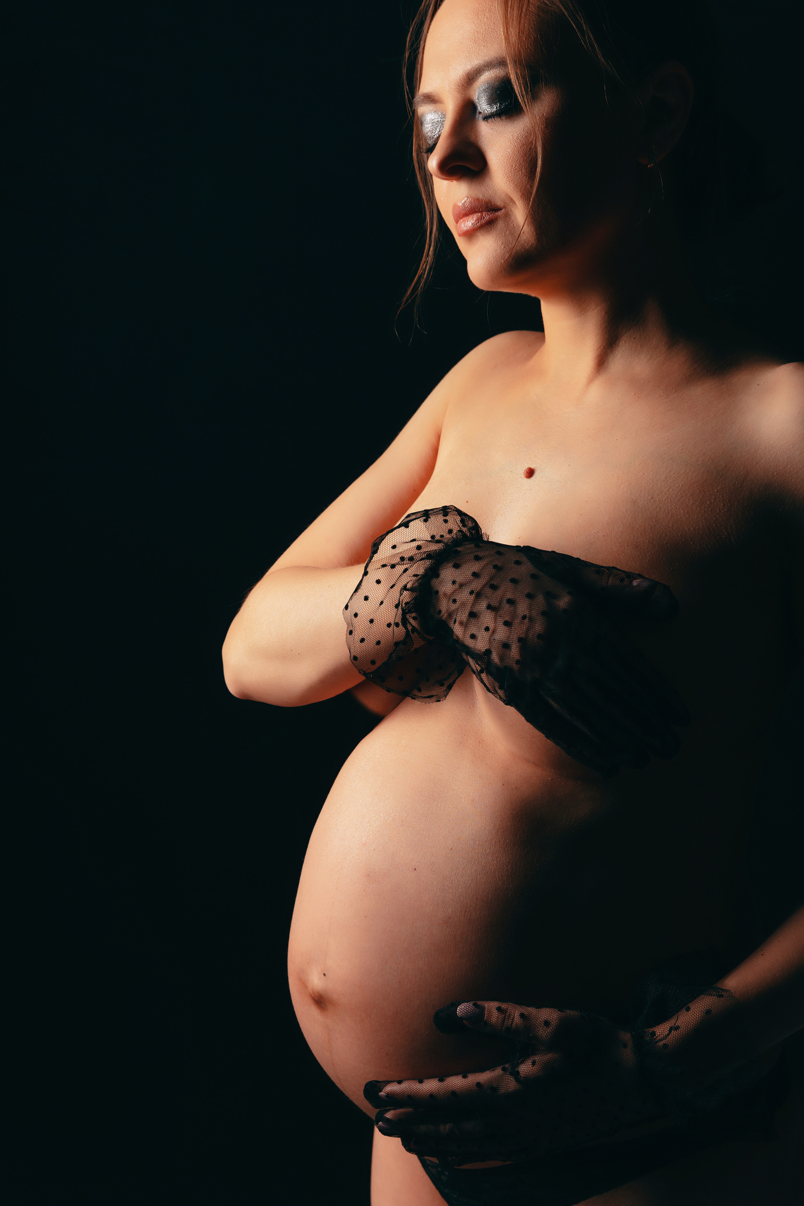 Ира, съёмка беременности в низком ключе. Семейный фотограф в Санкт-Петербурге Алиса Мохова