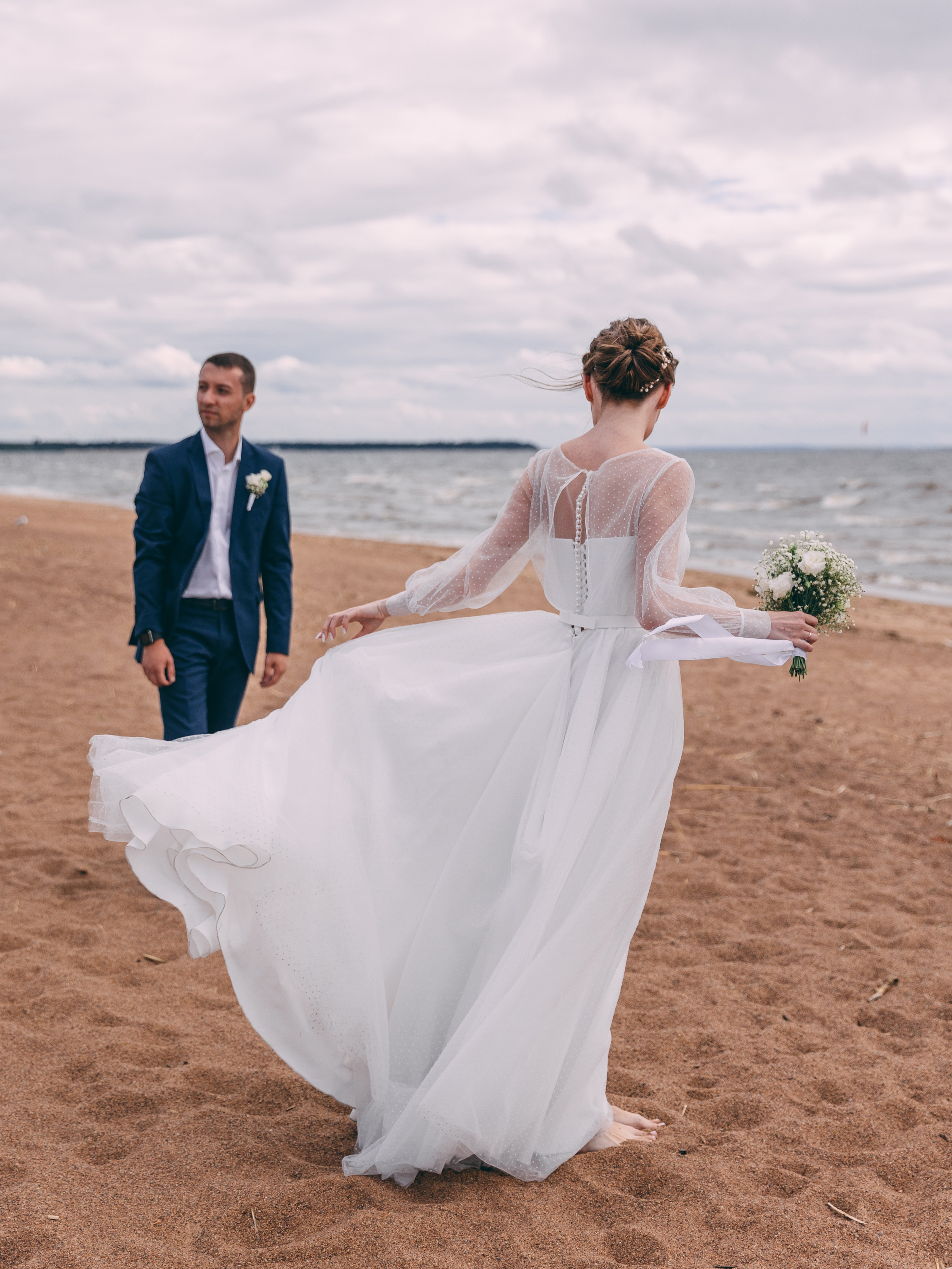 Влад и Яна, ЗАГС на Академической + фотосессия на заливе. Семейный фотограф в Санкт-Петербурге Алиса Мохова