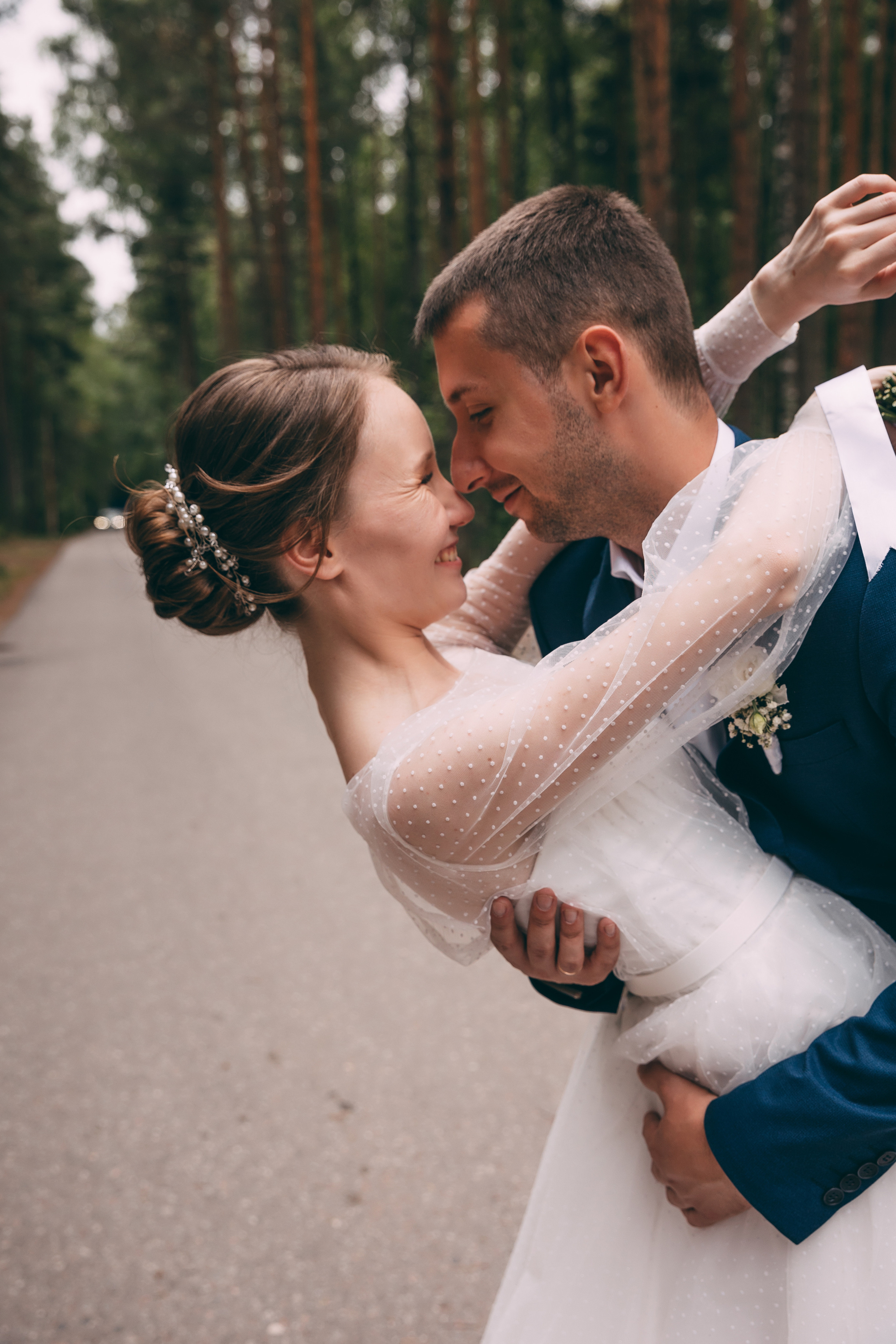 Влад и Яна, ЗАГС на Академической + фотосессия на заливе. Семейный фотограф в Санкт-Петербурге Алиса Мохова