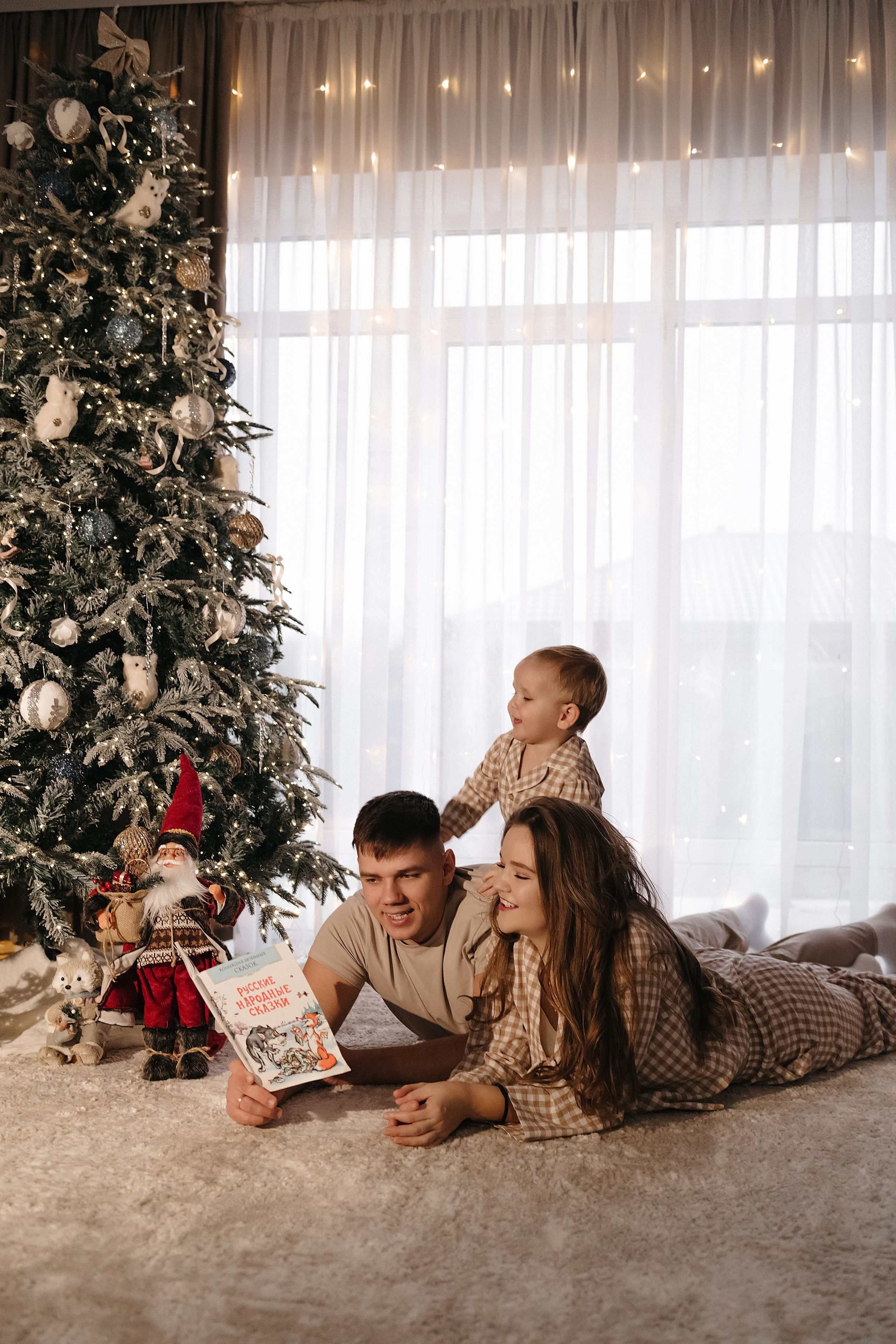 Лида, Сережа и Лев. Свадебный фотограф в Пскове и Санкт-Петербурге | Анна Голикова