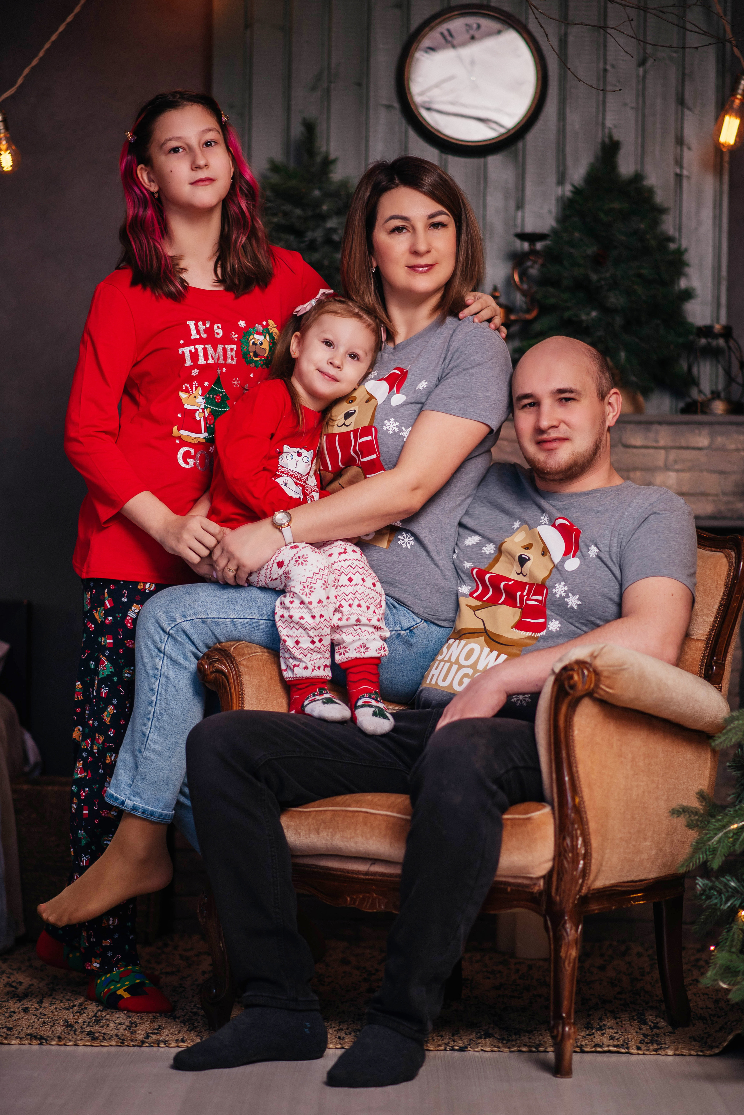 Новогодние фотосессии. Семейный фотограф в городе Сыктывкаре