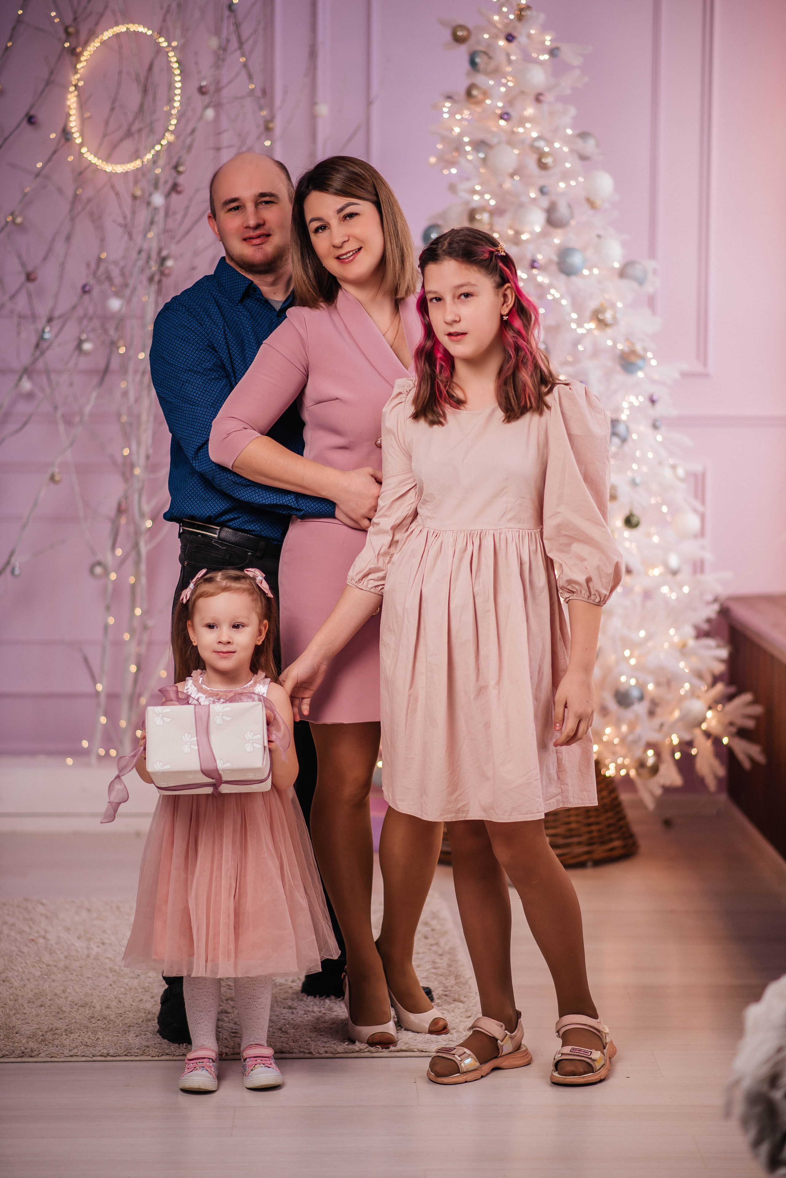 Новогодние фотосессии. Семейный фотограф в городе Сыктывкаре