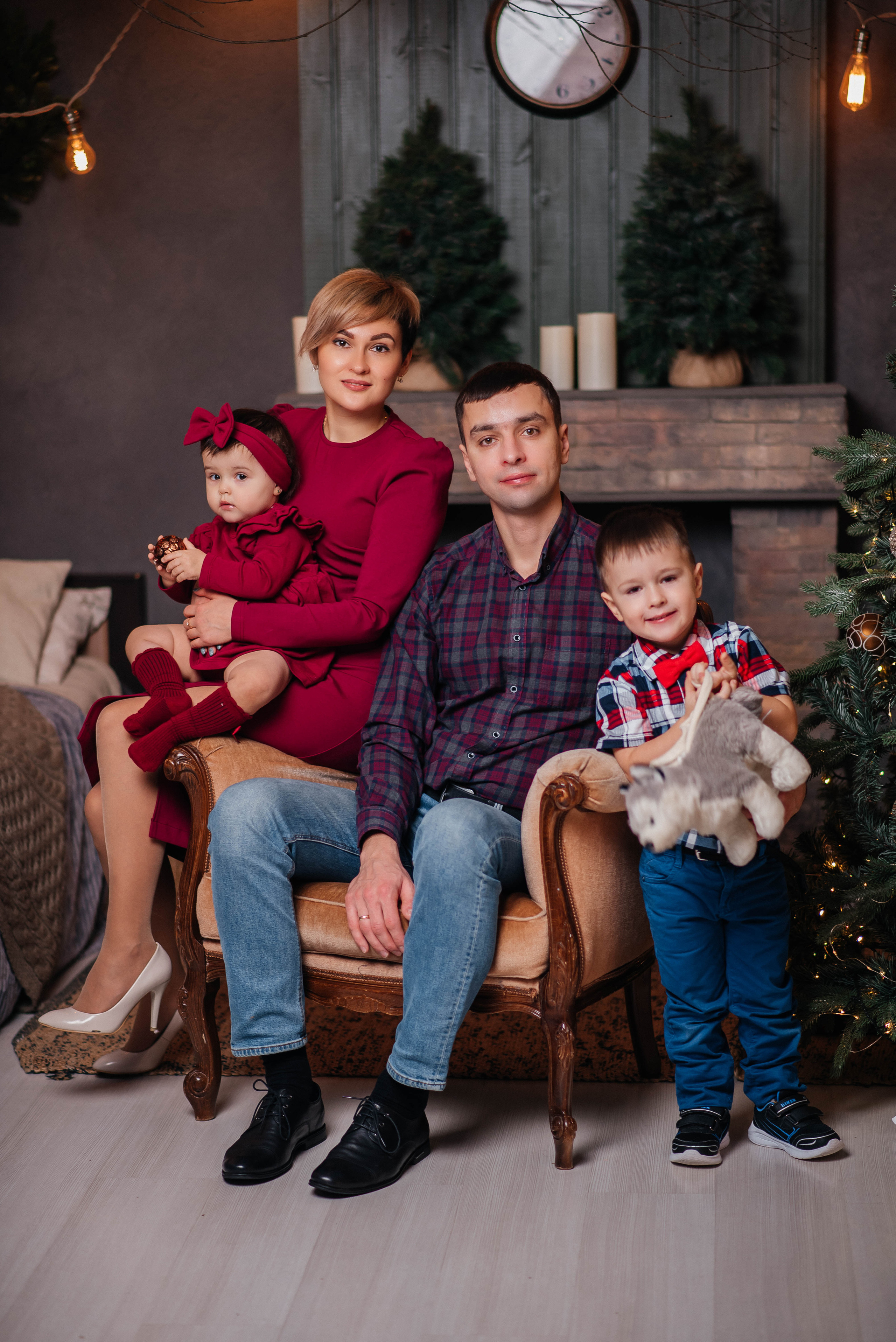 Новогодние фотосессии. Семейный фотограф в городе Сыктывкаре