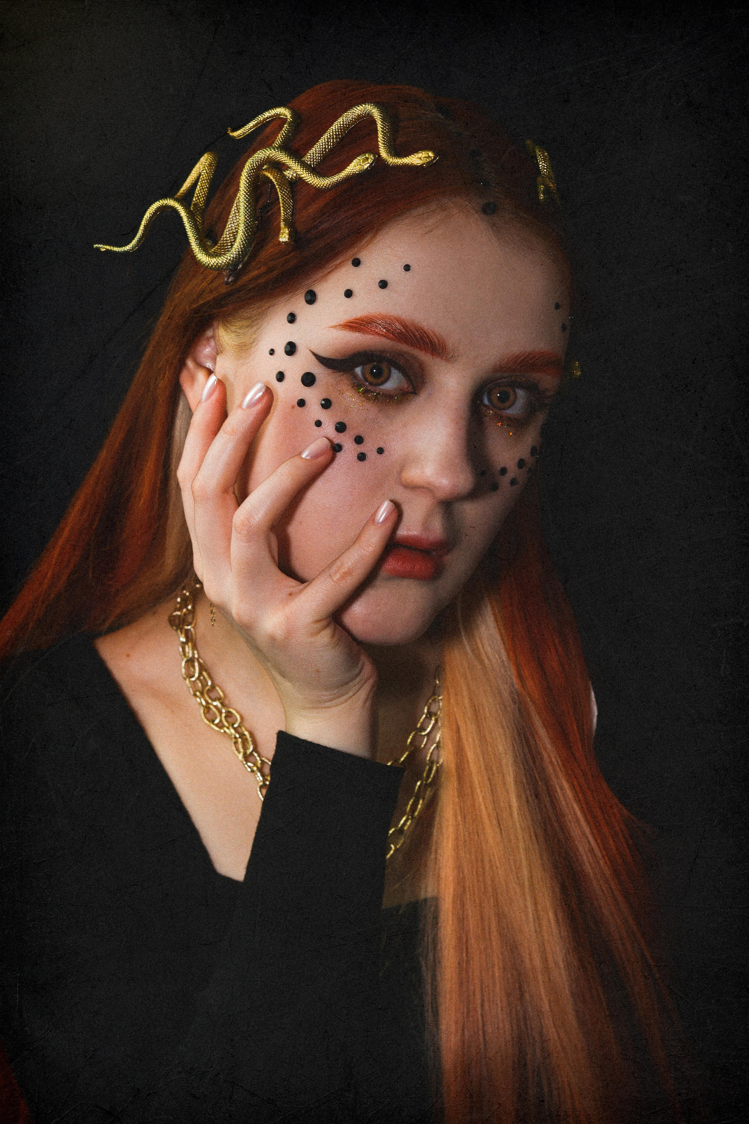 Snakes. Vcut studio| Фотограф Валерия Мустаева