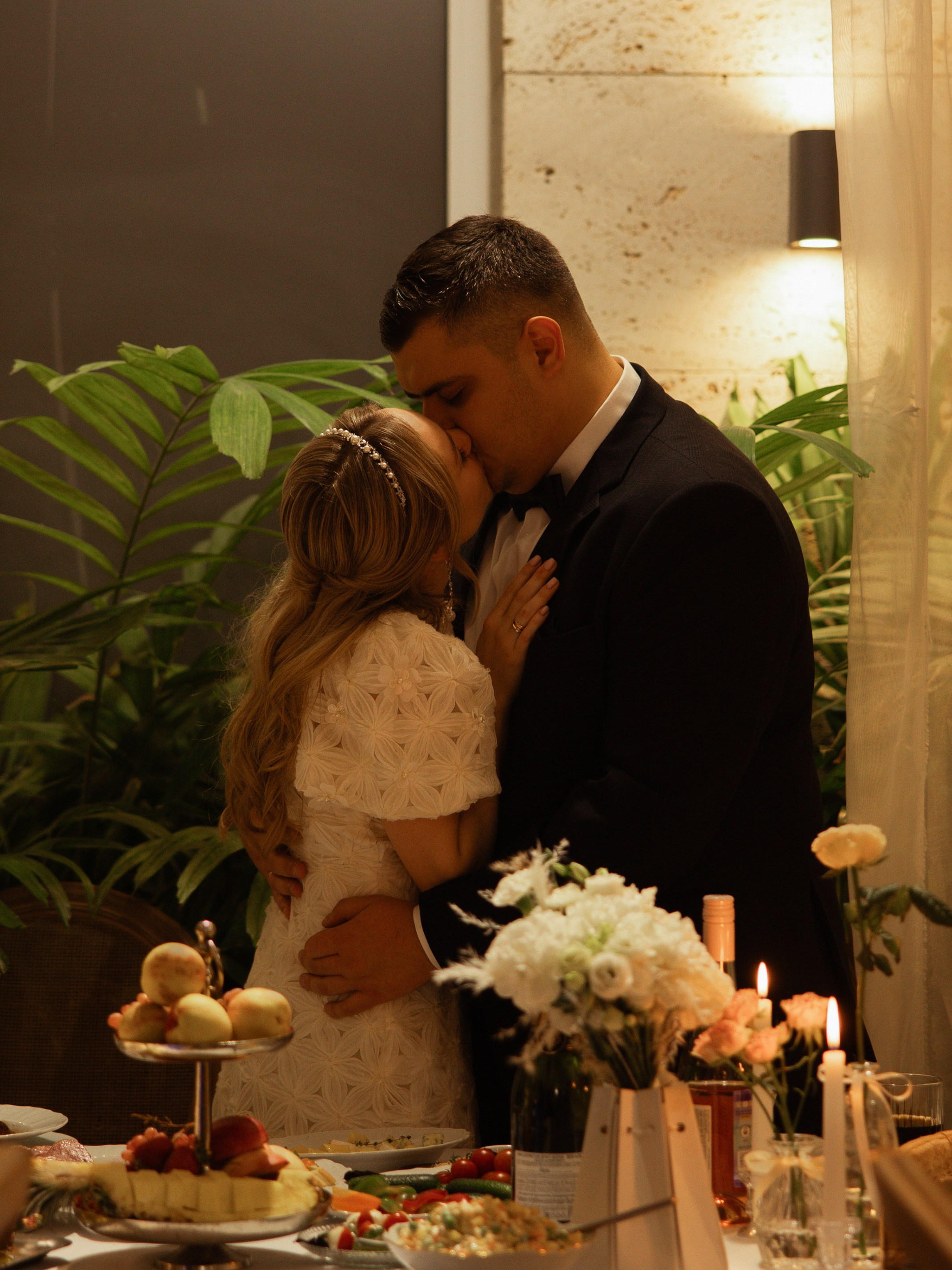 За тёплым семейным столом: история одного вечера. Свадебный фотограф Елена Рубцова