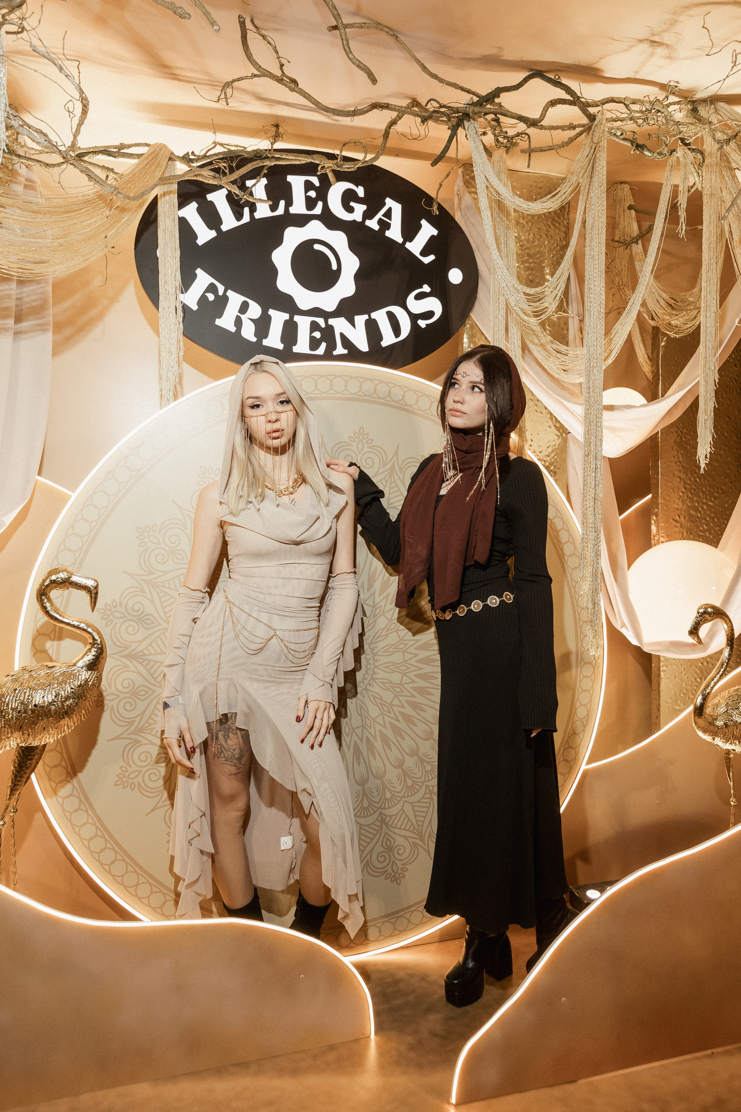 ILLEGAL FRIENDS — MIRAGE [PART I]. СВОИ. ФОТООТЧЕТЫ-СОБЫТИЯ-МЕСТА