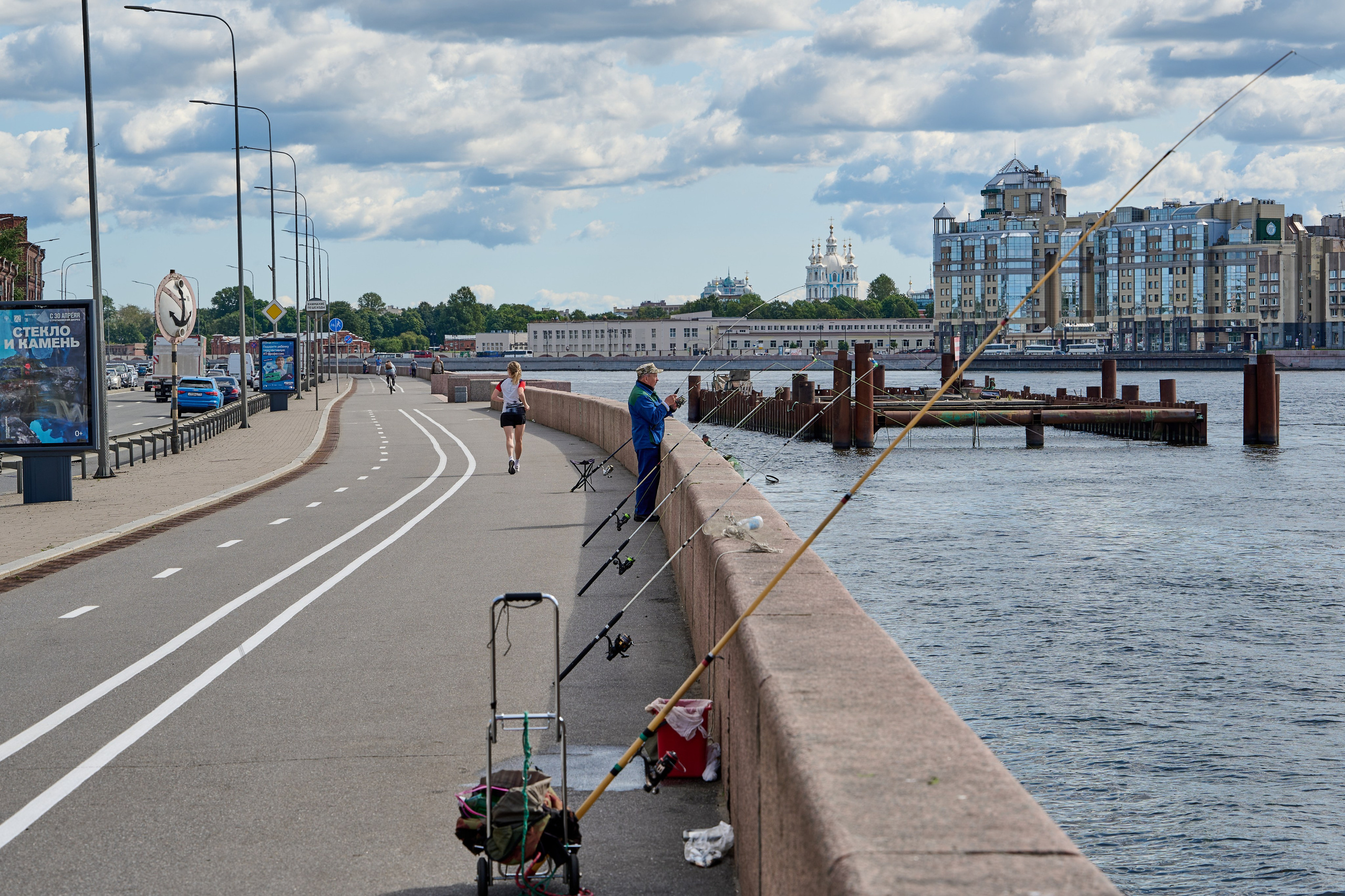 Уличная фотография. Фотограф-энтузиаст из города на Неве. Ловлю свет и настроение
