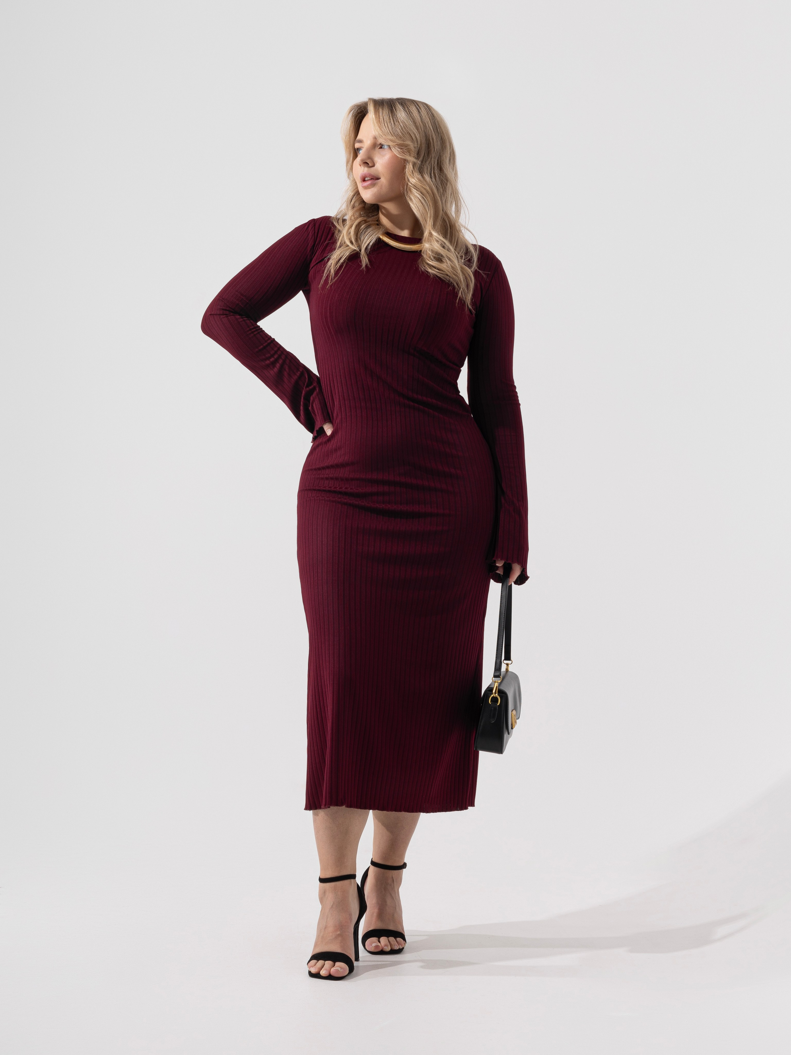 Настя. Фото для маркетплейсов в самых сочных локациях города Сочи