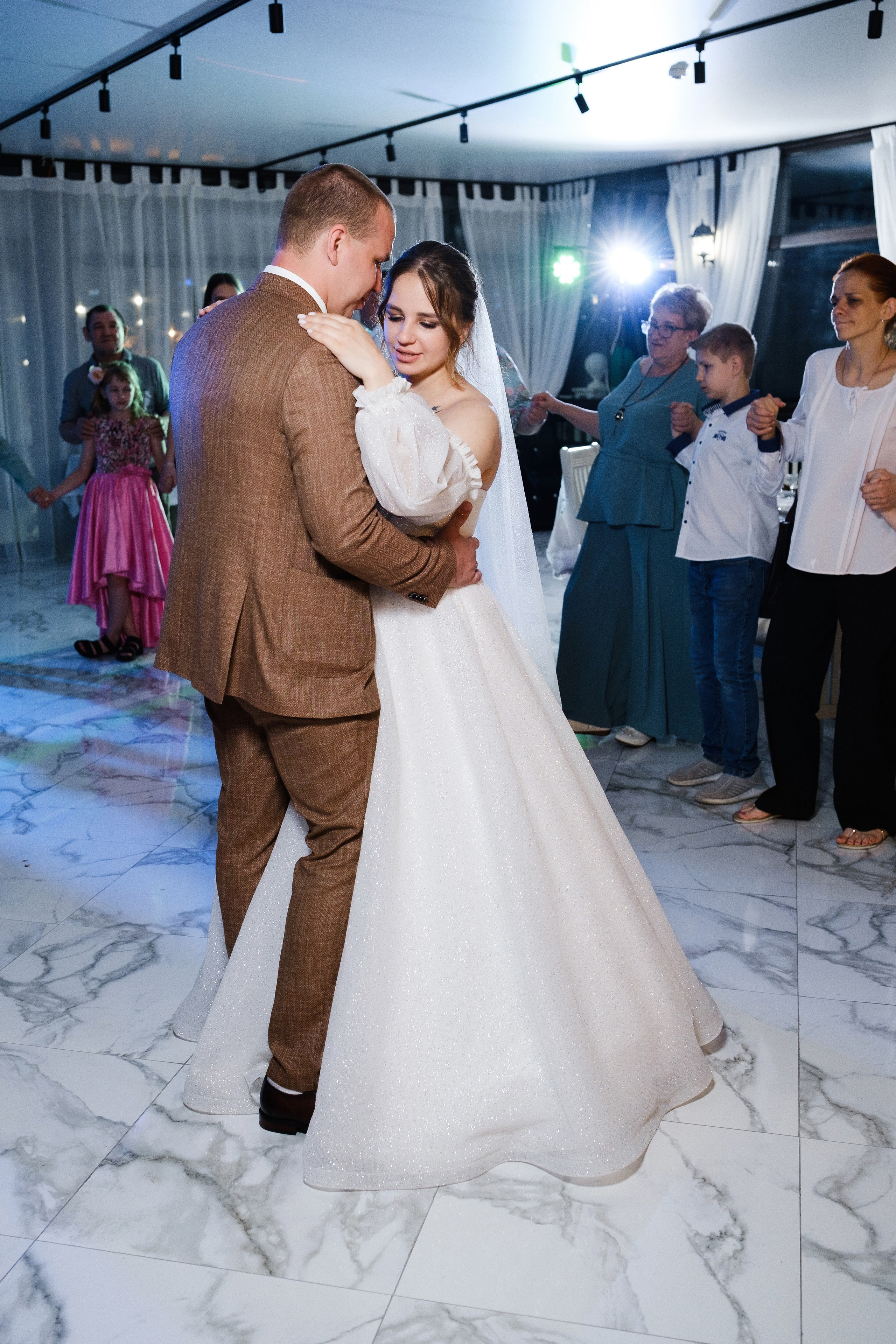 Максим и Дарья. Свадебный фотограф | репортаж | праздники | крещение