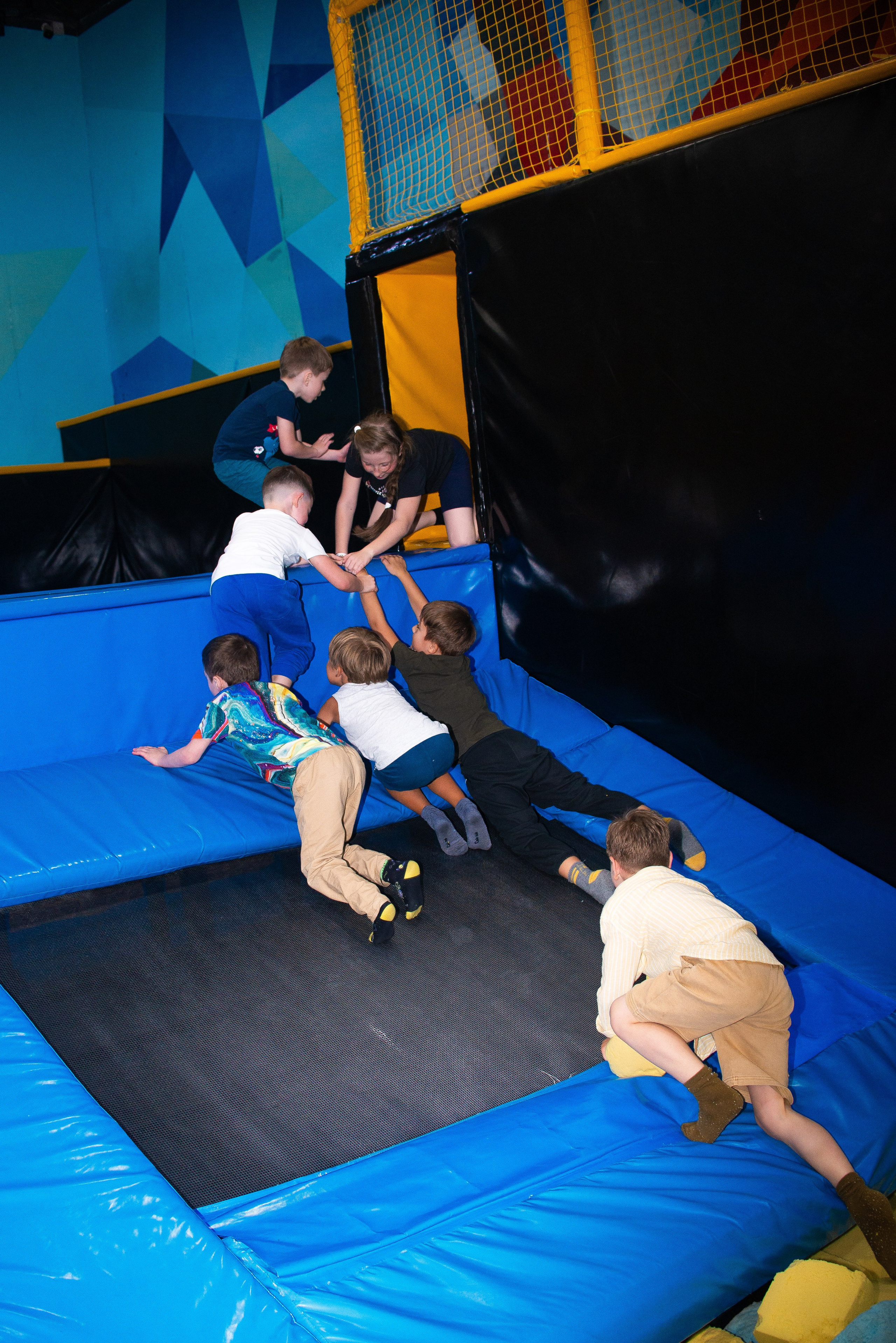 Выпускной в садике 2024. Семейный фотограф на выписку из роддома и крещение Минск Настя Гришук