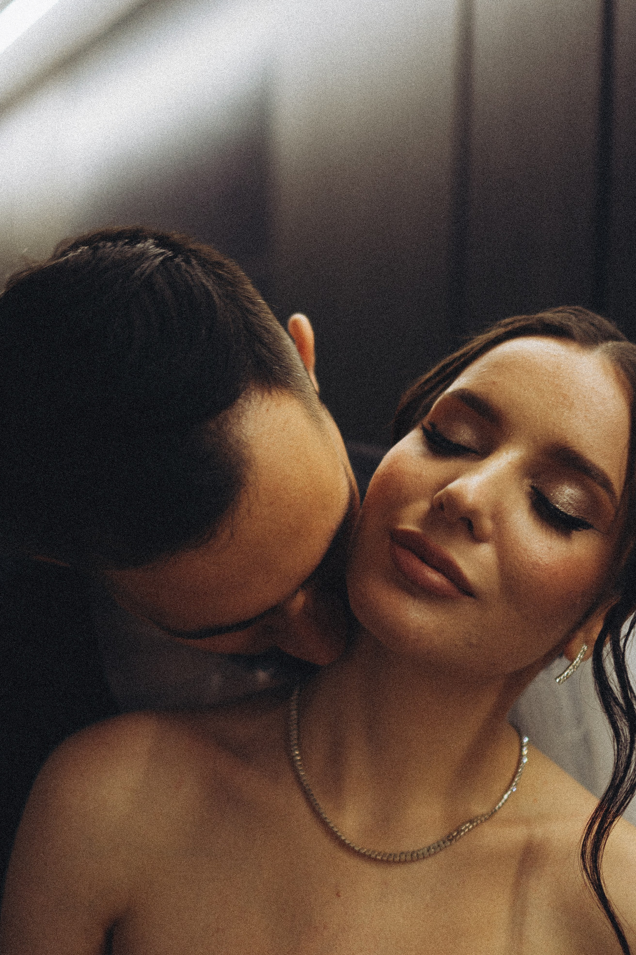 СВАДЕБНАЯ СЬЕМКА СБОРОВ ЖЕНИХА И НЕВЕСТЫ В ОТЕЛЕ И ТАКЖЕ ФОТОСЕССИИЯ В ОТЕЛЕЕ МЕГАПОЛИС БРЯНСК. Профессиональный фотограф, Санкт-Петербург — Виктория Богомолова