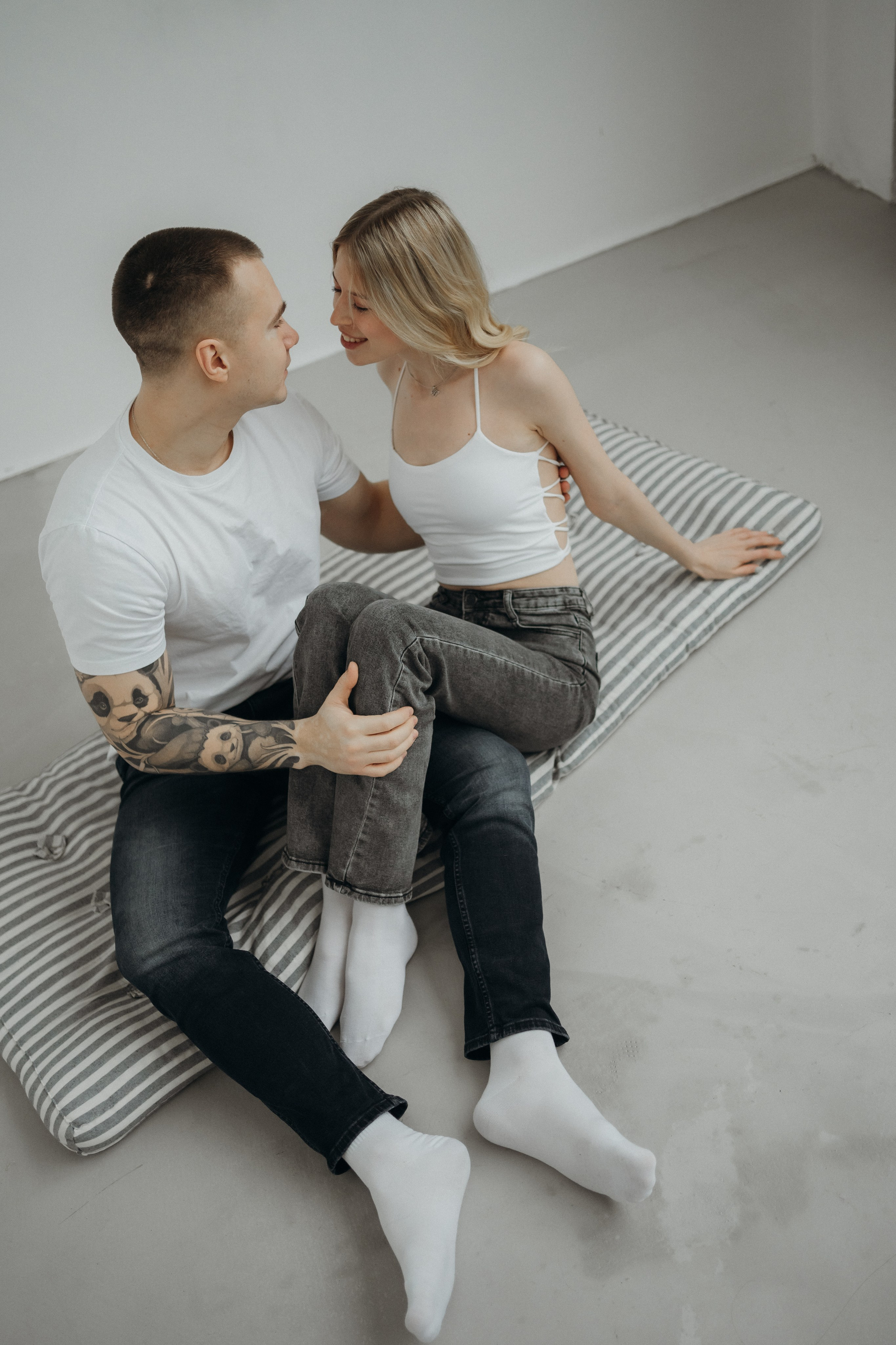 Парная фотосессия в студии в Архангельске. Портретный и свадебный фотограф в Архангельске Елизавета Стрекаловская